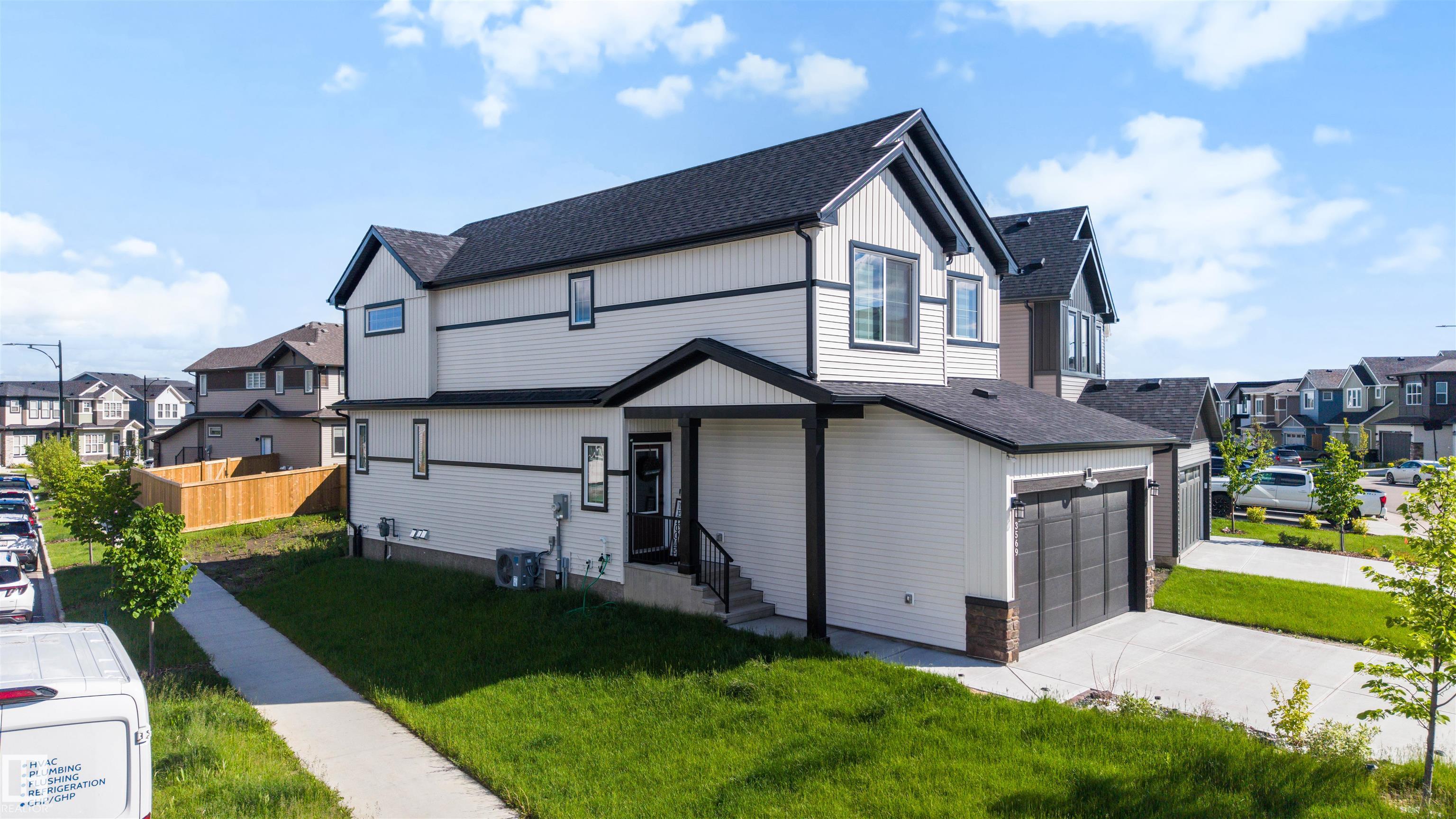 3569 Erlanger Link NW, Edgemont, Edmonton