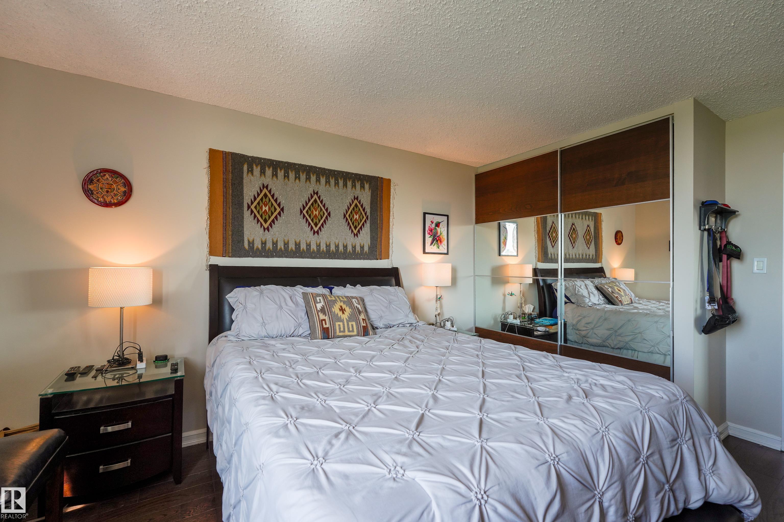 Photo 18 at 305 - 12121 Jasper Avenue NW, Wîhkwêntôwin, Edmonton