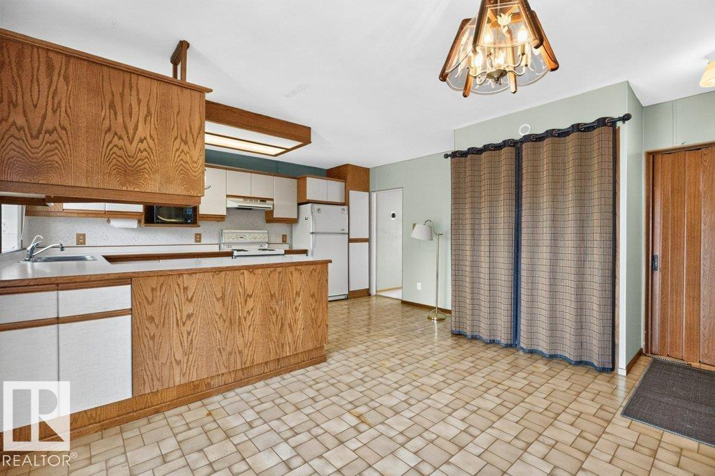 Photo 14 at 13008 135 Street NW, Athlone, Edmonton