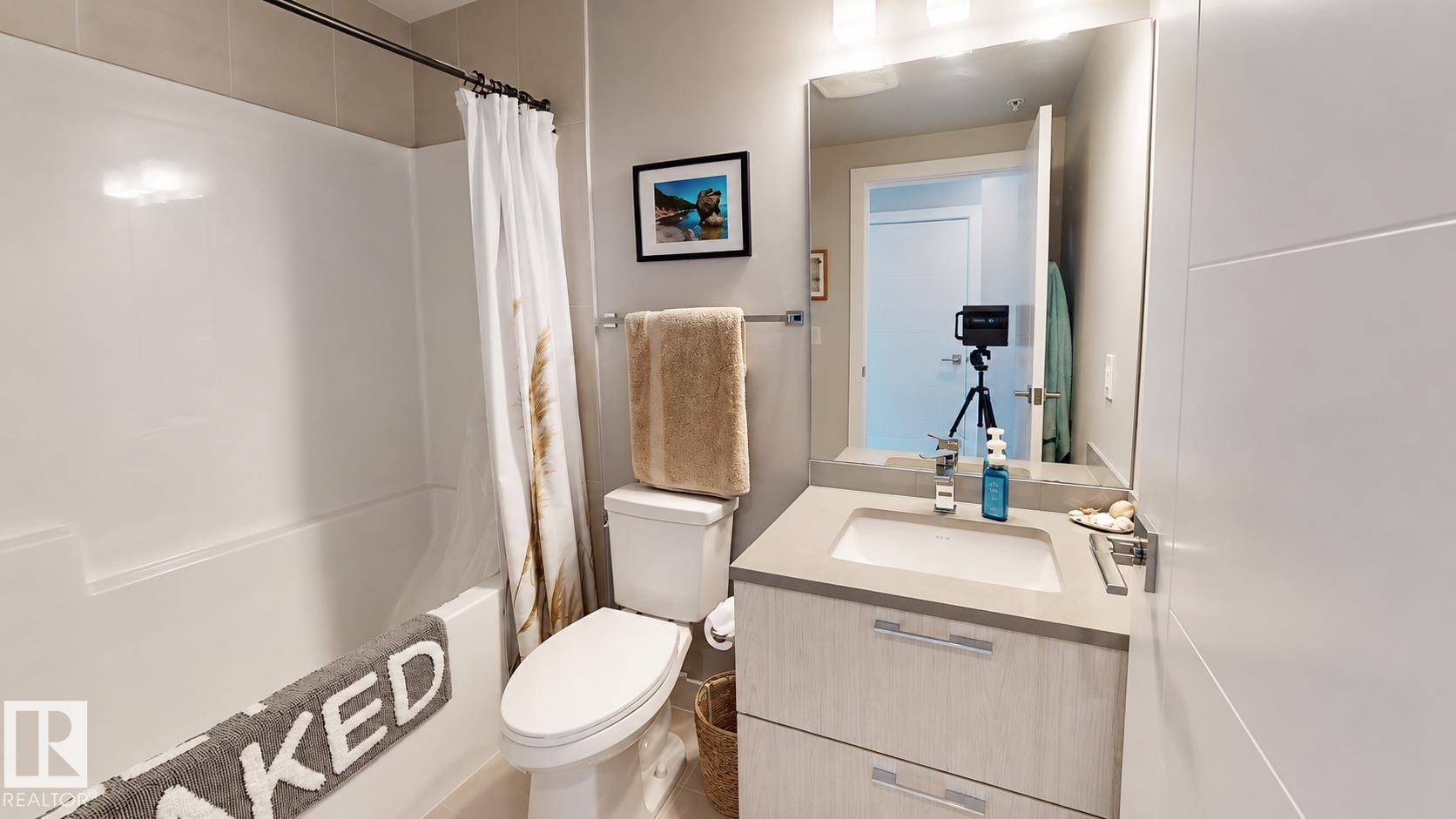 Photo 11 at 1904 - 10180 103 Street NW, Downtown, Edmonton