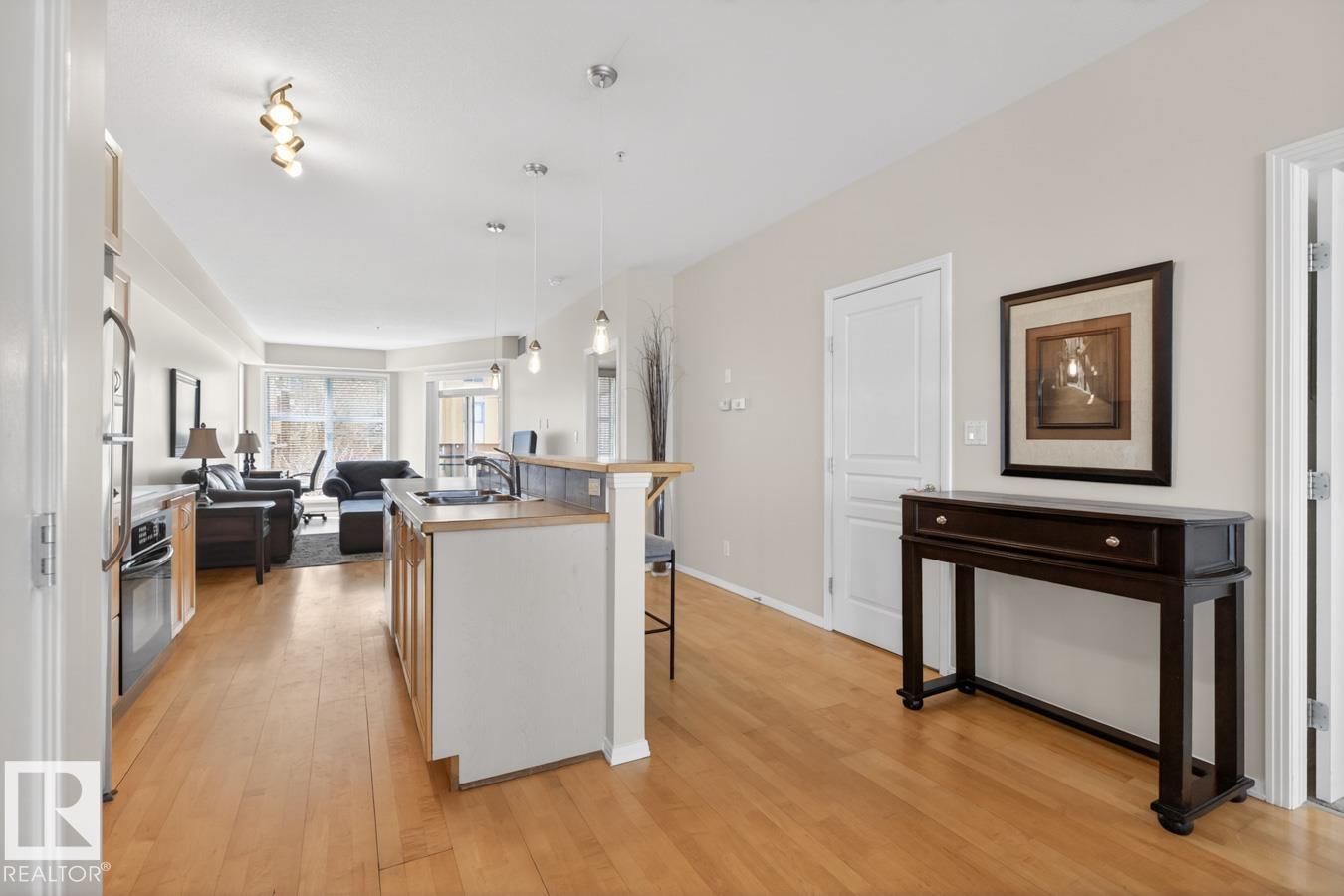 Photo 9 at 614 - 10503 98 Avenue NW, Downtown, Edmonton