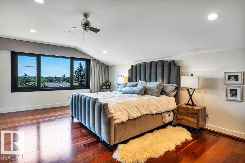 https://zimg.paragon.ice.com/ParagonImages/Property/PM/RAE/225409086/44/0/0/f673f5bbb564d84887916077b09256fc/1/c994224265c6fb85d15a5f04c2a12393/225409086-9370e94b-4d5b-4240-8c21-86d5e6acd3ce.JPG