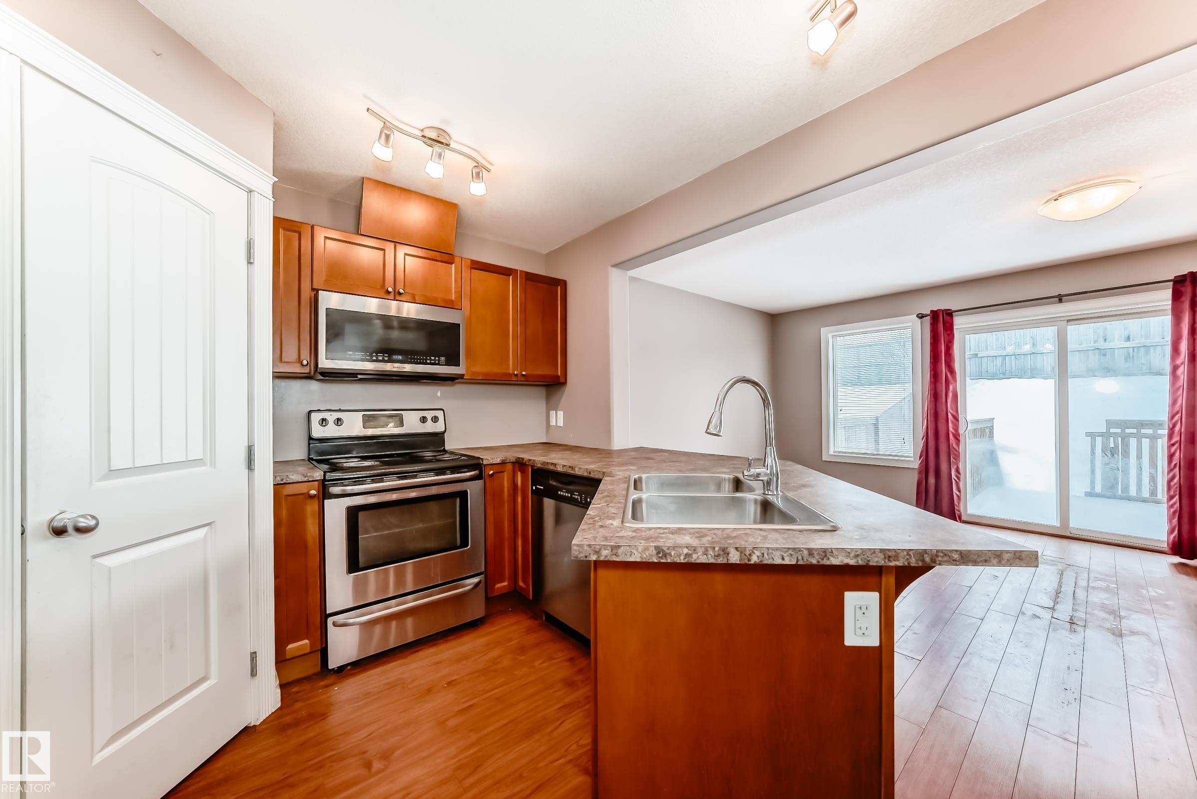Photo 12 at 15152 33 Street NW, Kirkness, Edmonton