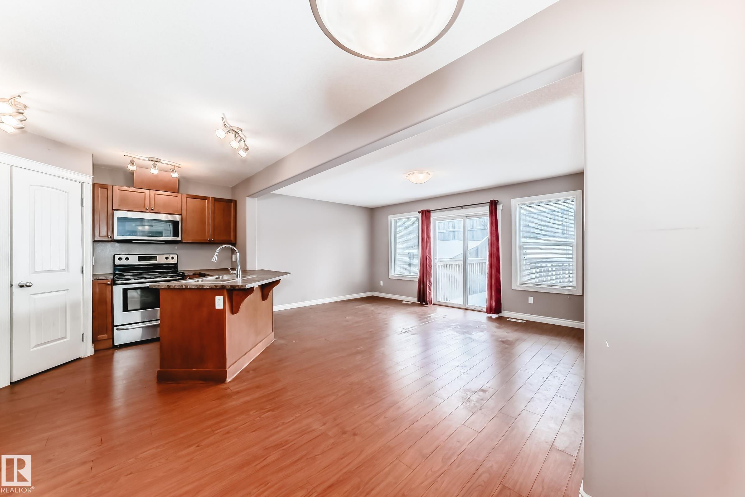 Photo 10 at 15152 33 Street NW, Kirkness, Edmonton