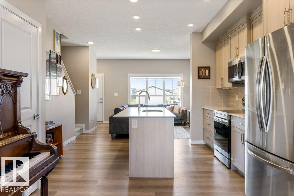 Photo 10 at 7056 181 Avenue NW, Crystallina Nera East, Edmonton