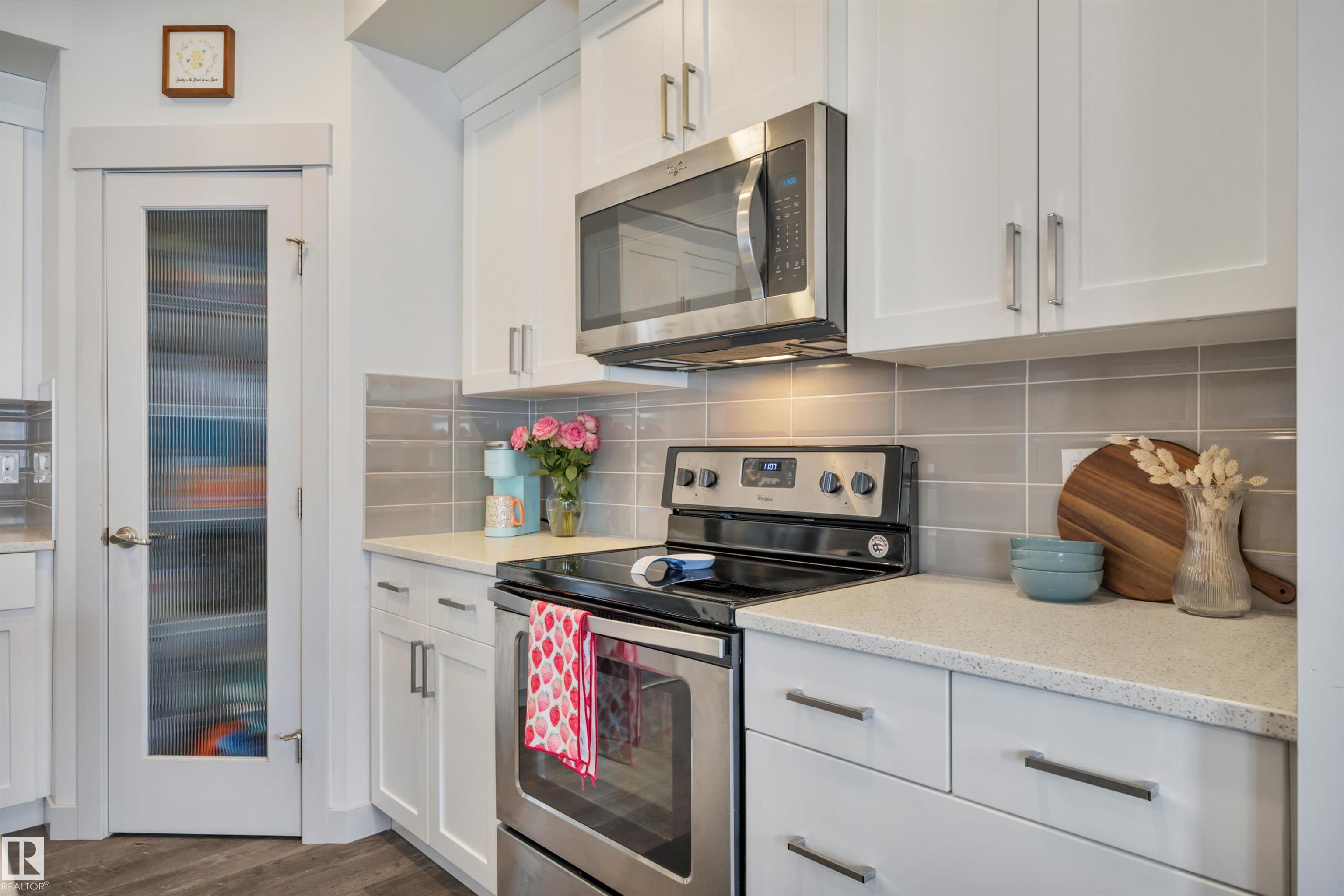 Photo 12 at 560 Sturtz Link, Southfork, Leduc