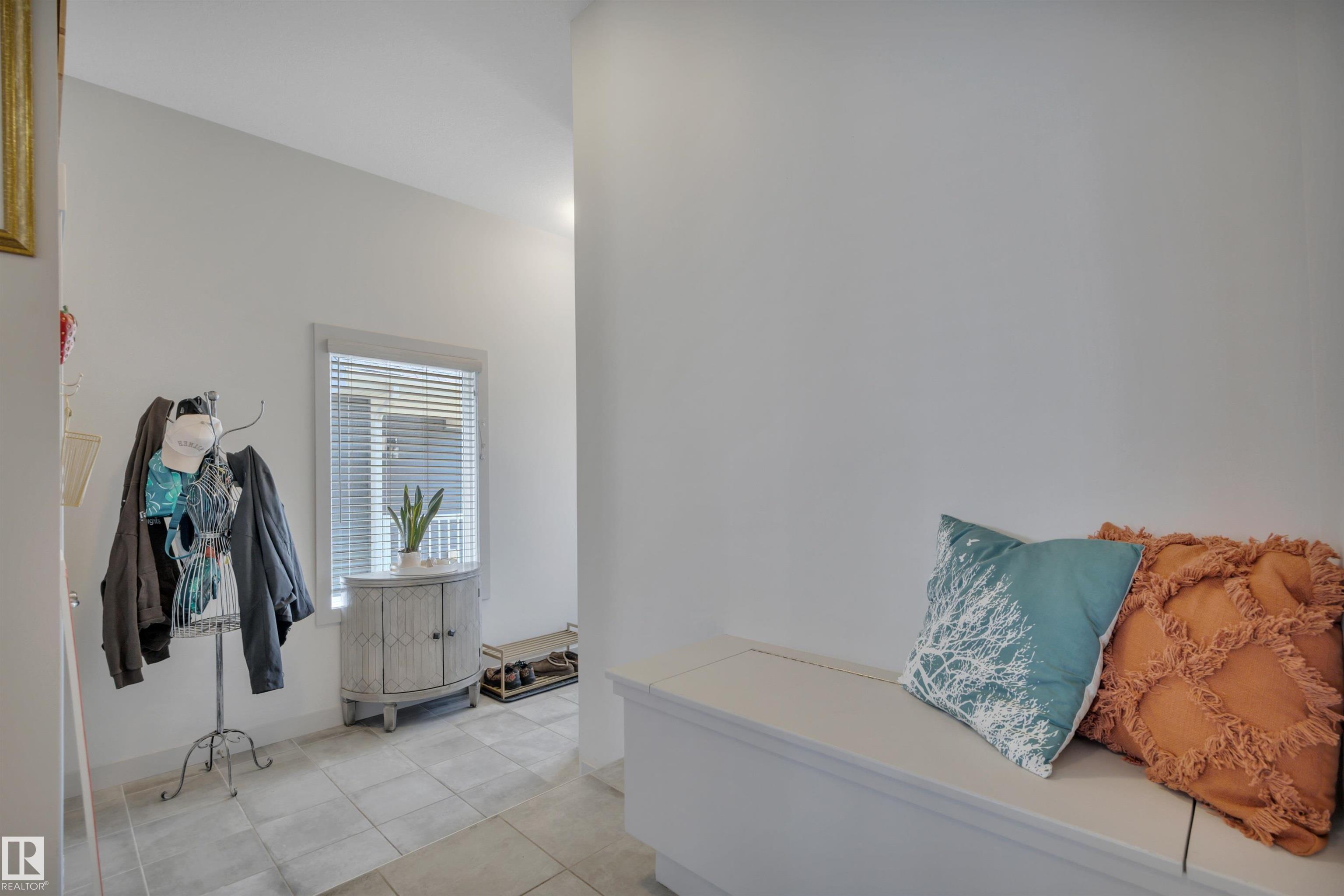 Photo 7 at 560 Sturtz Link, Southfork, Leduc