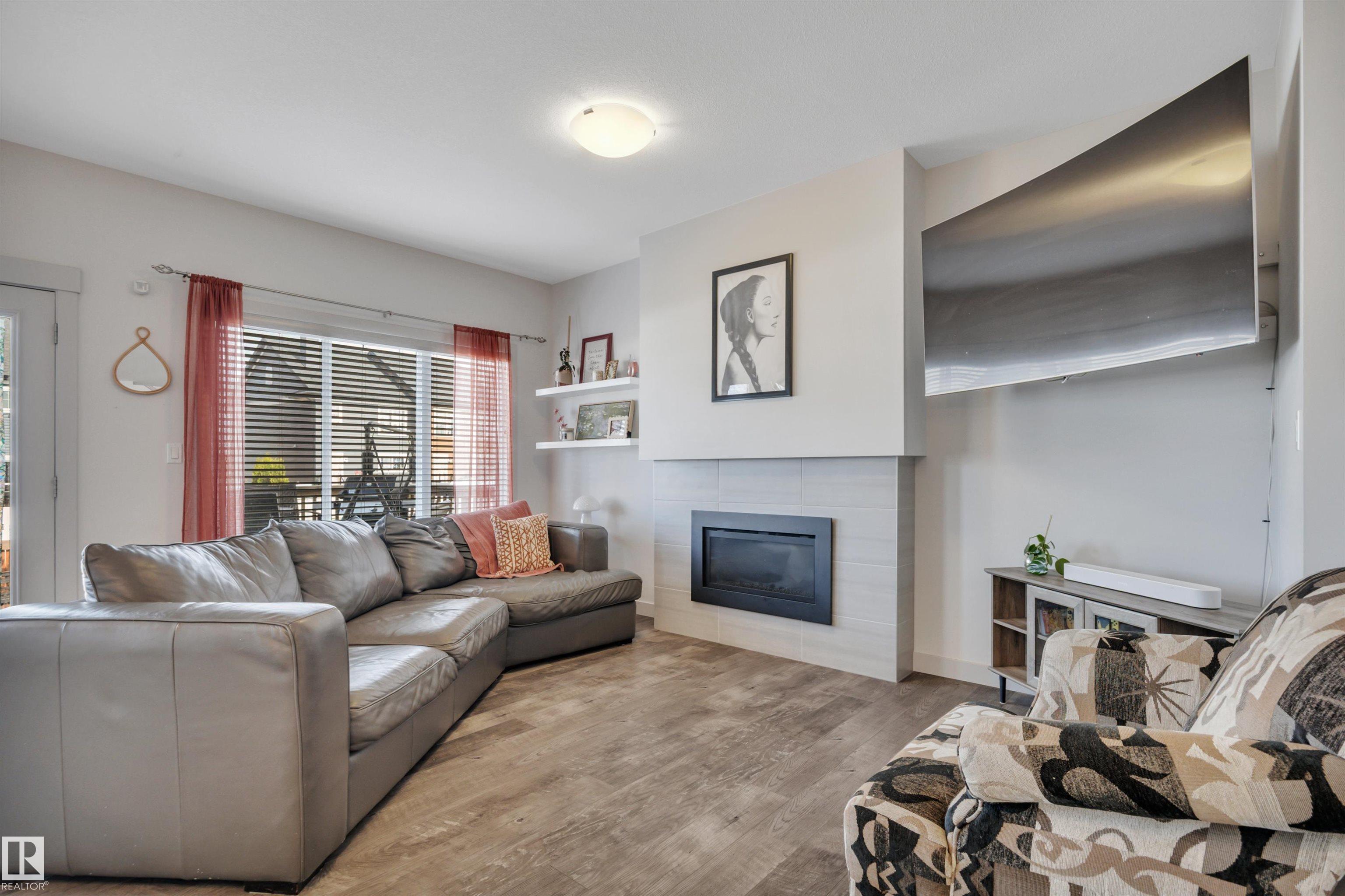 Photo 8 at 560 Sturtz Link, Southfork, Leduc