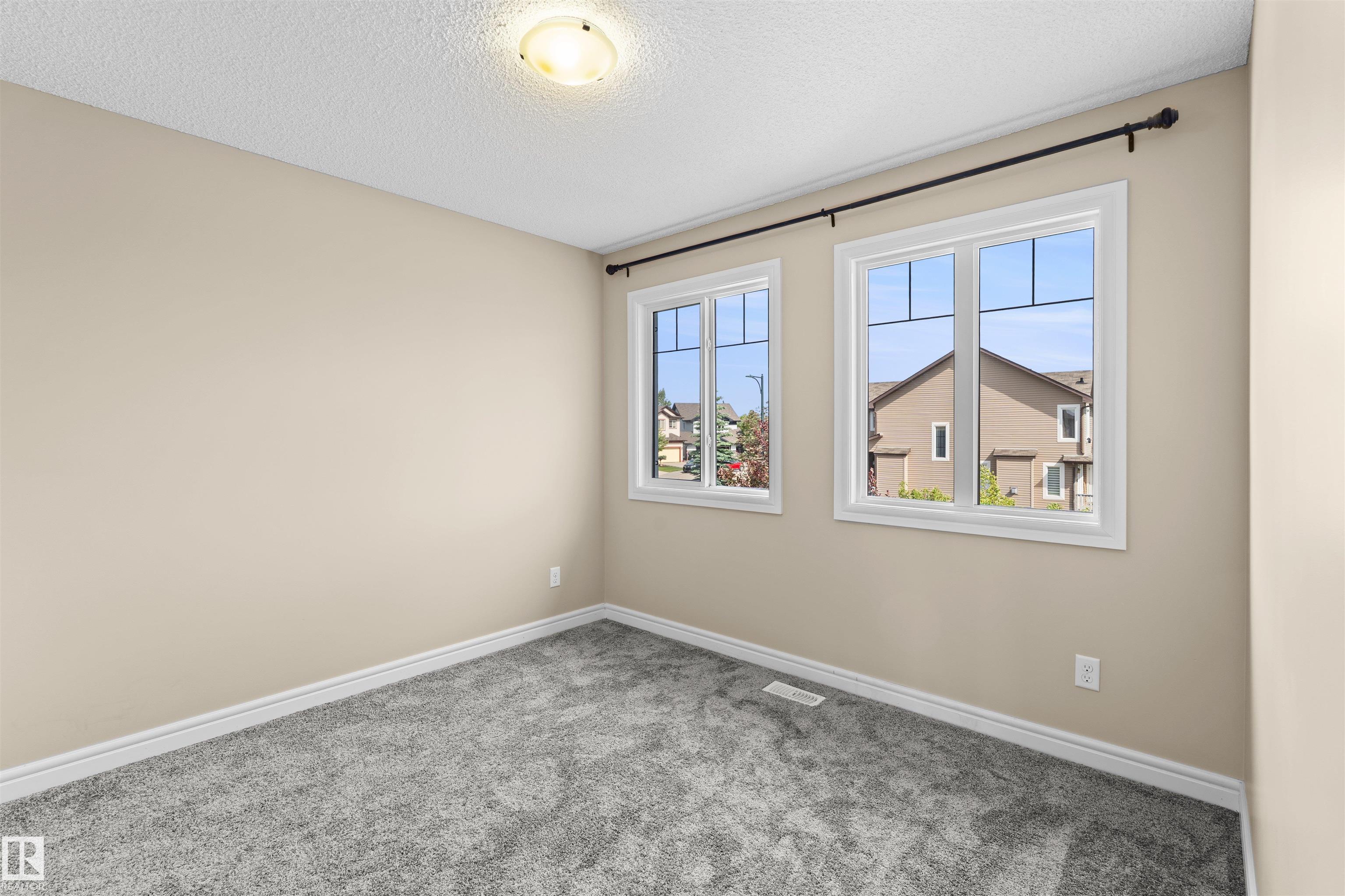 Photo 17 at 11711 16 Avenue SW, Rutherford, Edmonton