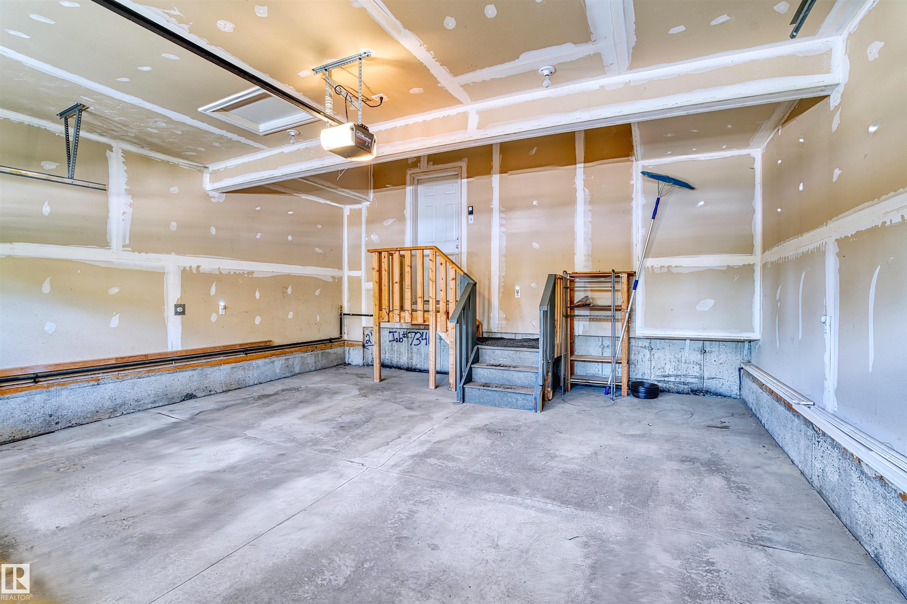 Photo 28 at 11711 16 Avenue SW, Rutherford, Edmonton