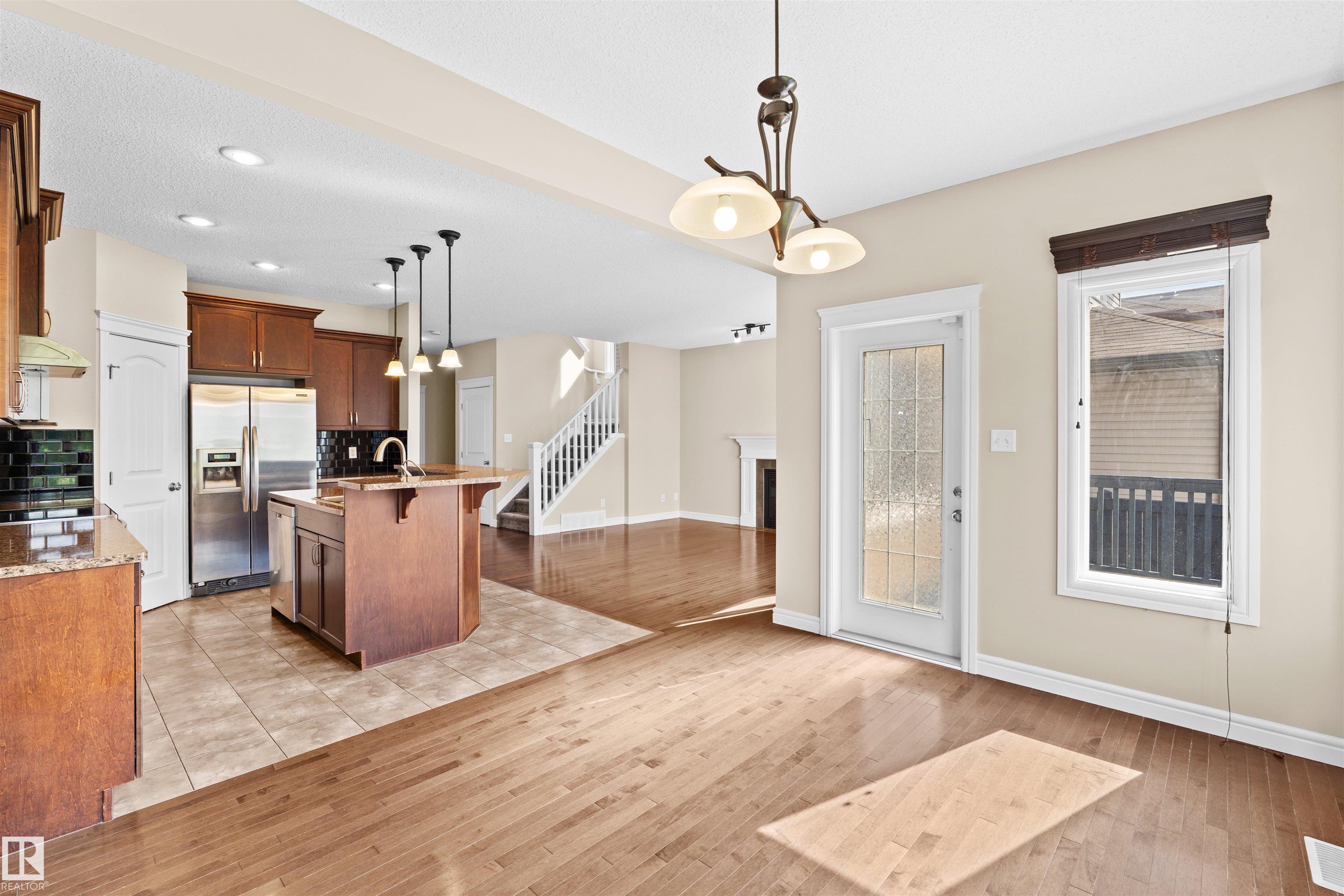 11711 16 Avenue SW, Rutherford, Edmonton
