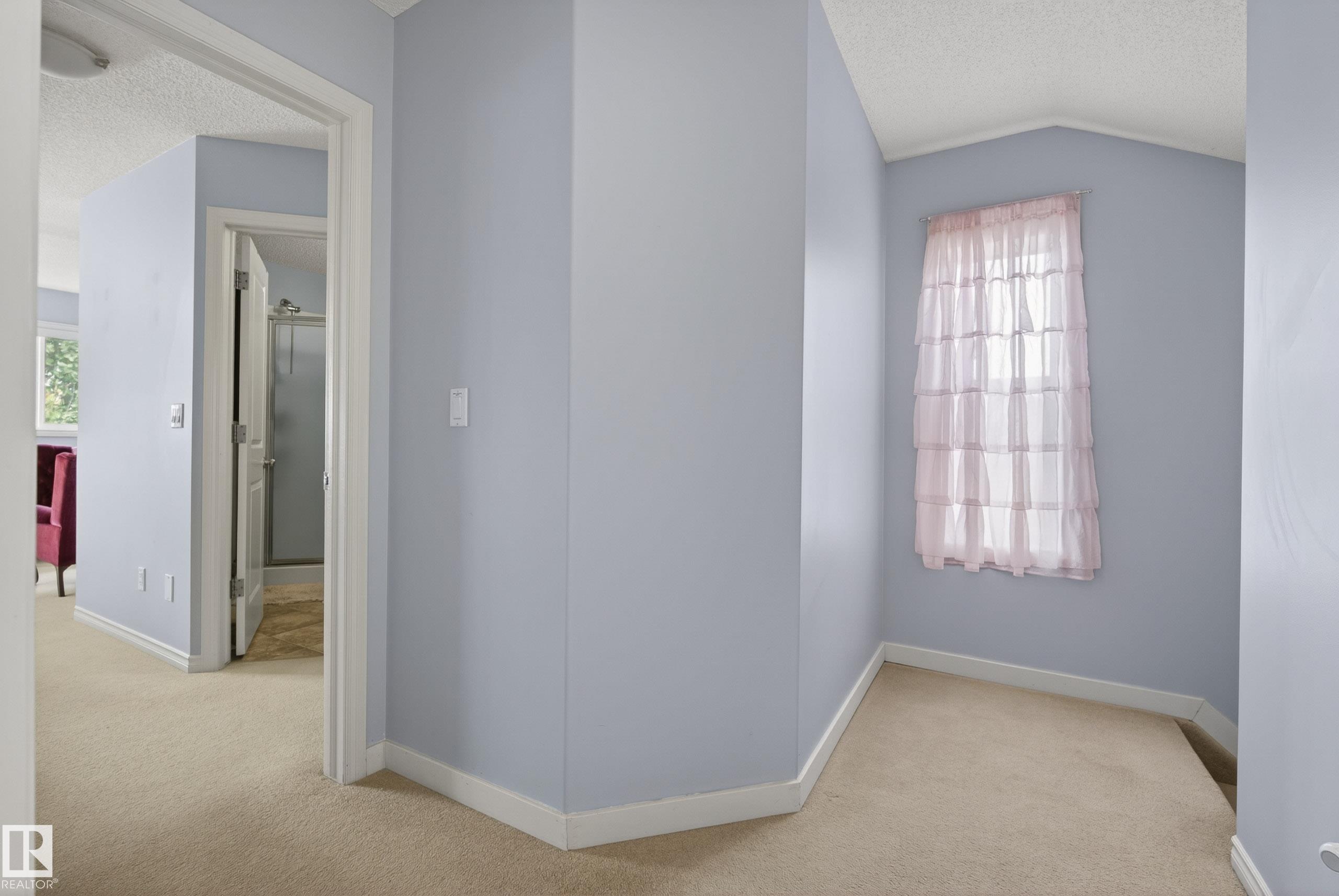 Photo 20 at 51 - 9511 102 Avenue, Morinville