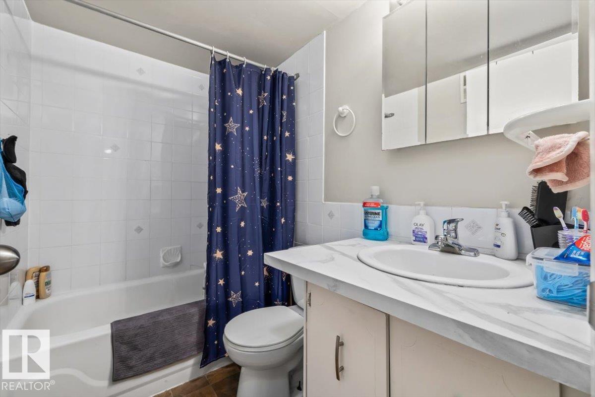 Photo 17 at 202 - 10330 113 Street NW, Wîhkwêntôwin, Edmonton