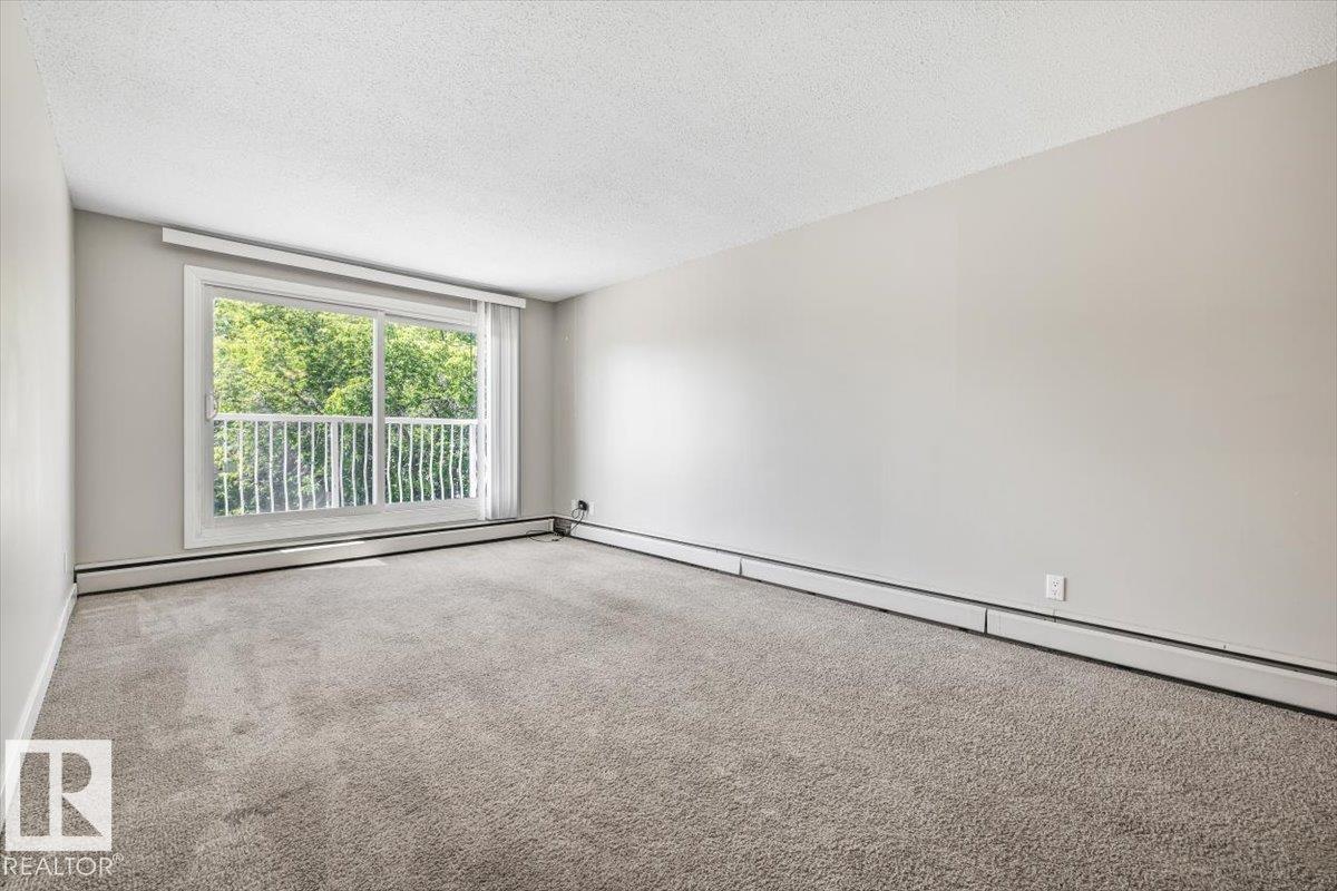 Photo 12 at 306 - 10330 113 Street NW, Wîhkwêntôwin, Edmonton