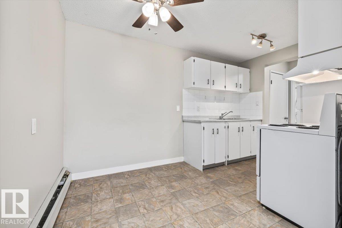 Photo 7 at 306 - 10330 113 Street NW, Wîhkwêntôwin, Edmonton