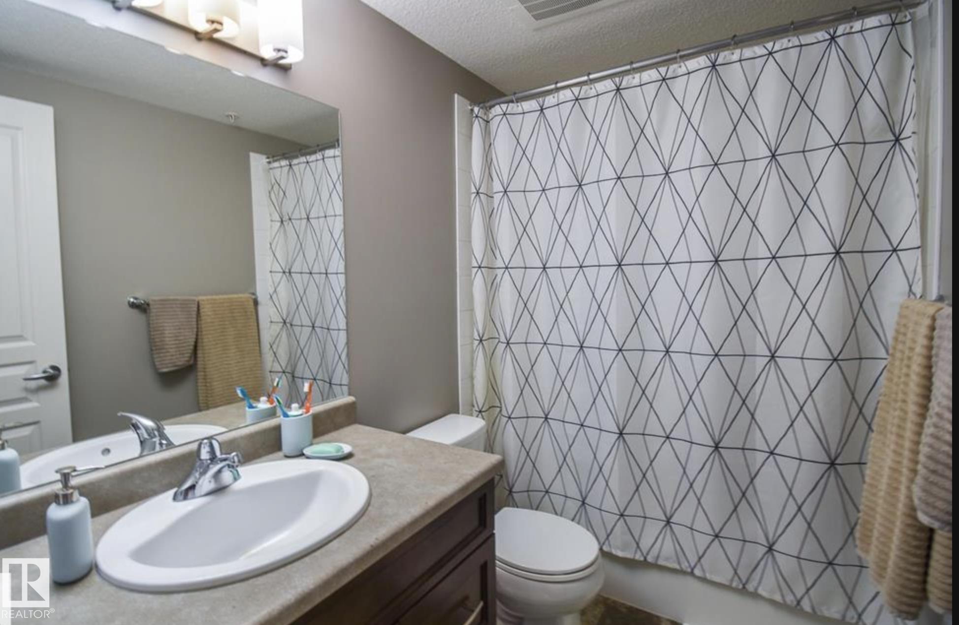 Photo 11 at 210 - 3670 139 Avenue NW, Clareview Town Centre, Edmonton