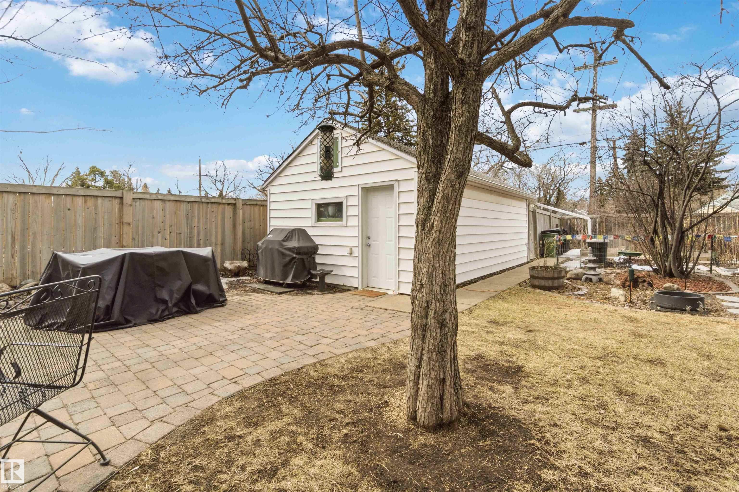 https://zimg.paragon.ice.com/ParagonImages/Property/PM/RAE/225409138/57/0/0/0046c4706914a87cc8f47b660f02ac2a/1/0b51448697b665c795ede6cfd2288e34/225409138-71624f2a-73a0-4c5d-813c-f5da43568cb8.JPG