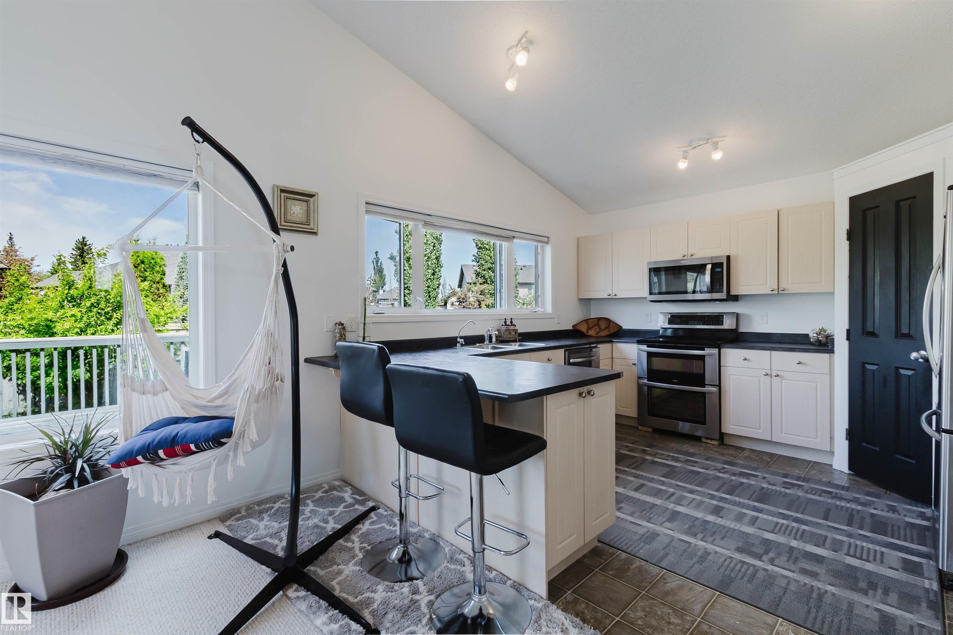 Photo 13 at 1743 Melrose Crescent SW, Macewan, Edmonton