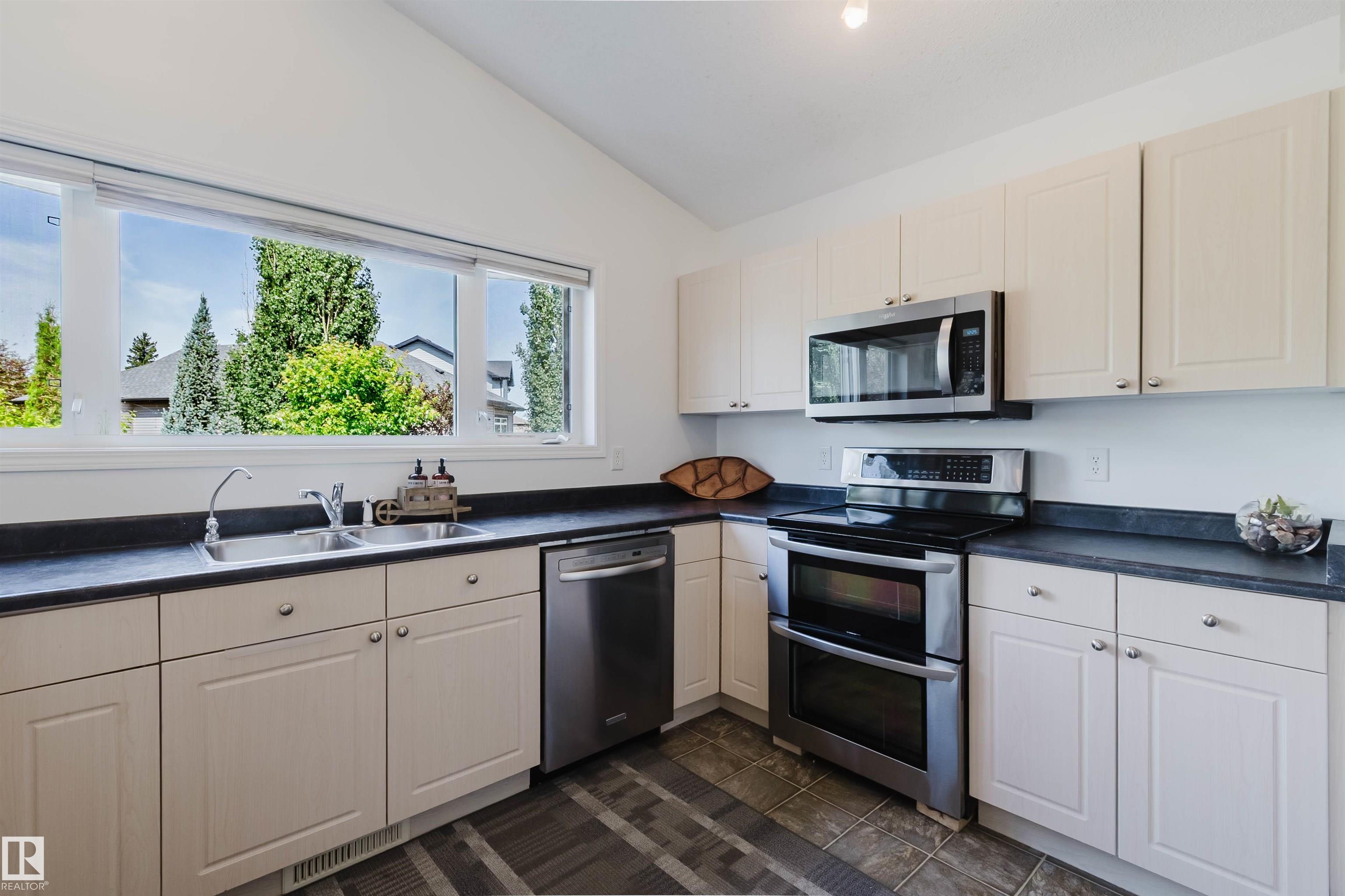 Photo 15 at 1743 Melrose Crescent SW, Macewan, Edmonton
