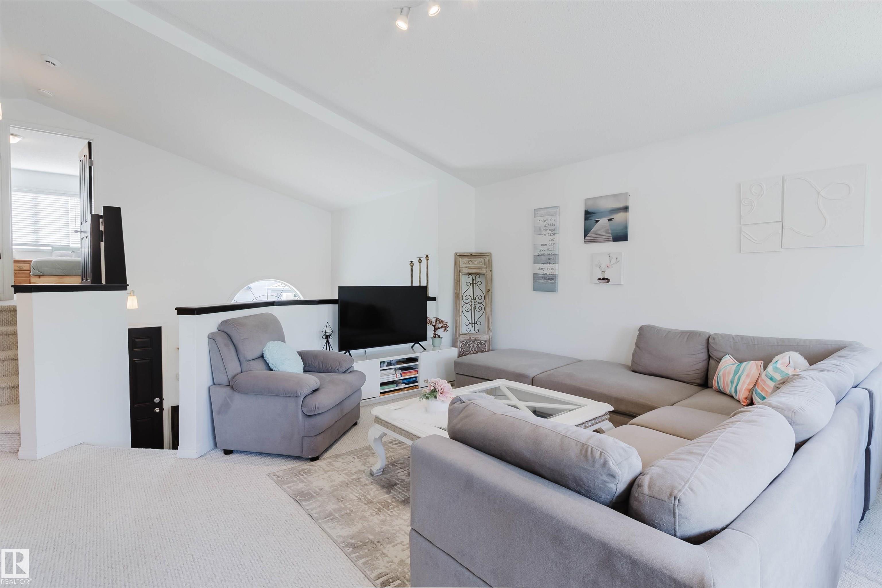 1743 Melrose Crescent SW, Macewan, Edmonton