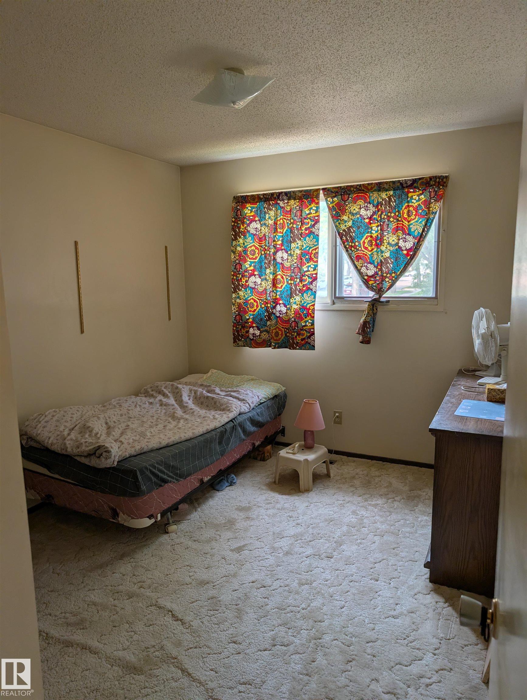 Photo 7 at 6415 147 Avenue NW, Mcleod, Edmonton