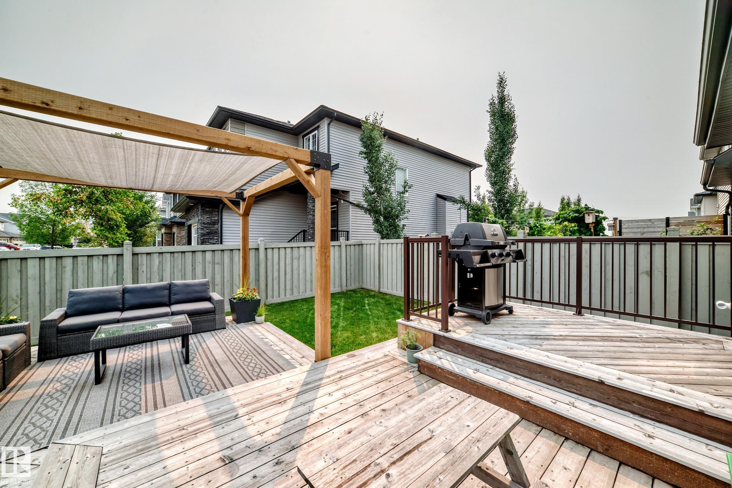 Photo 11 at 8548 Cushing Place SW, Chappelle Area, Edmonton