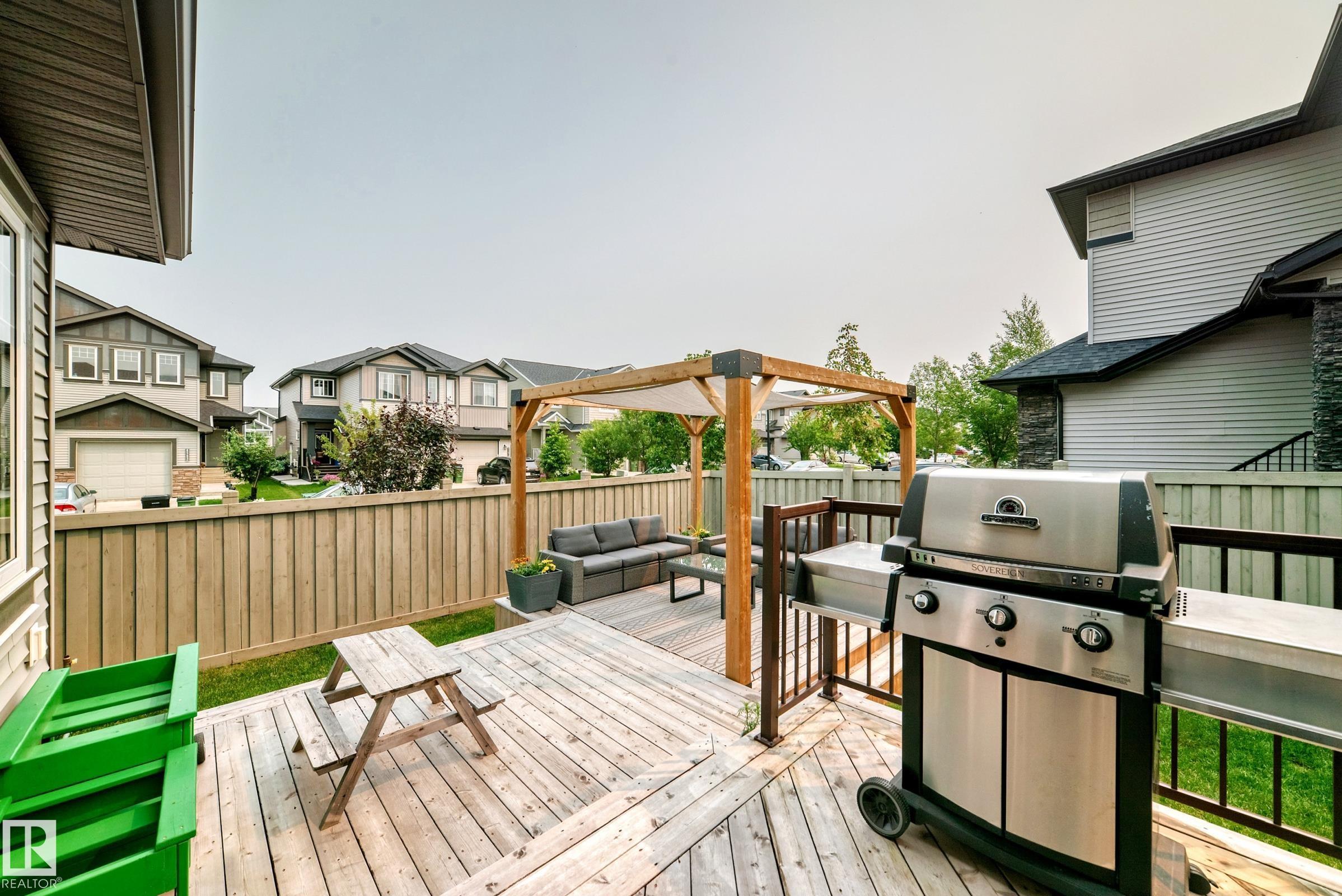 Photo 10 at 8548 Cushing Place SW, Chappelle Area, Edmonton