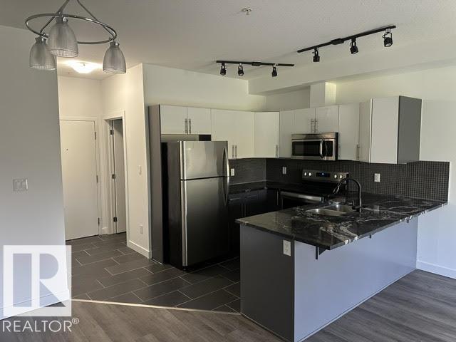 402 - 10611 117 Street NW, Queen Mary Park, Edmonton