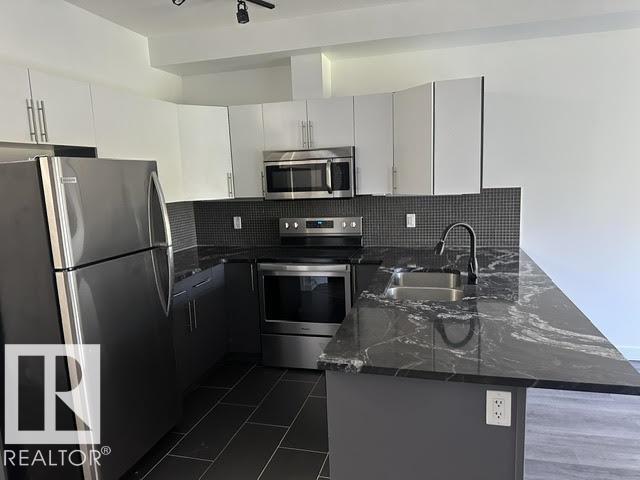 402 - 10611 117 Street NW, Queen Mary Park, Edmonton