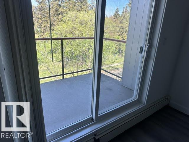 Photo 9 at 402 - 10611 117 Street NW, Queen Mary Park, Edmonton