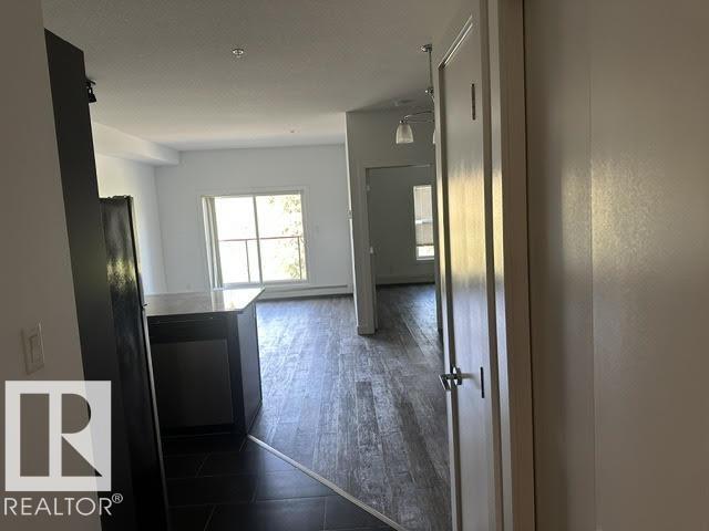 Photo 10 at 402 - 10611 117 Street NW, Queen Mary Park, Edmonton