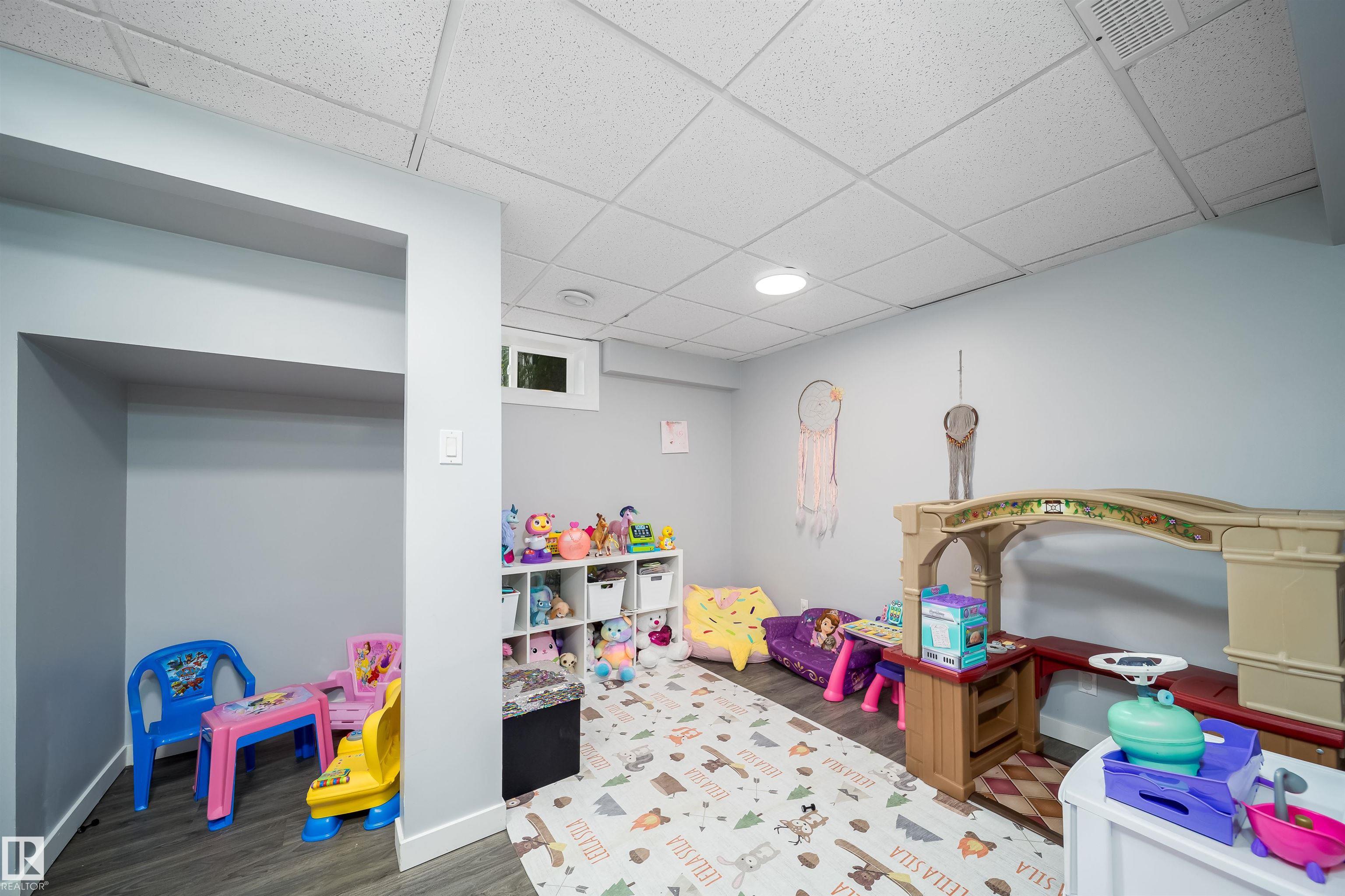 Photo 35 at 8512 142a Avenue NW, Northmount, Edmonton