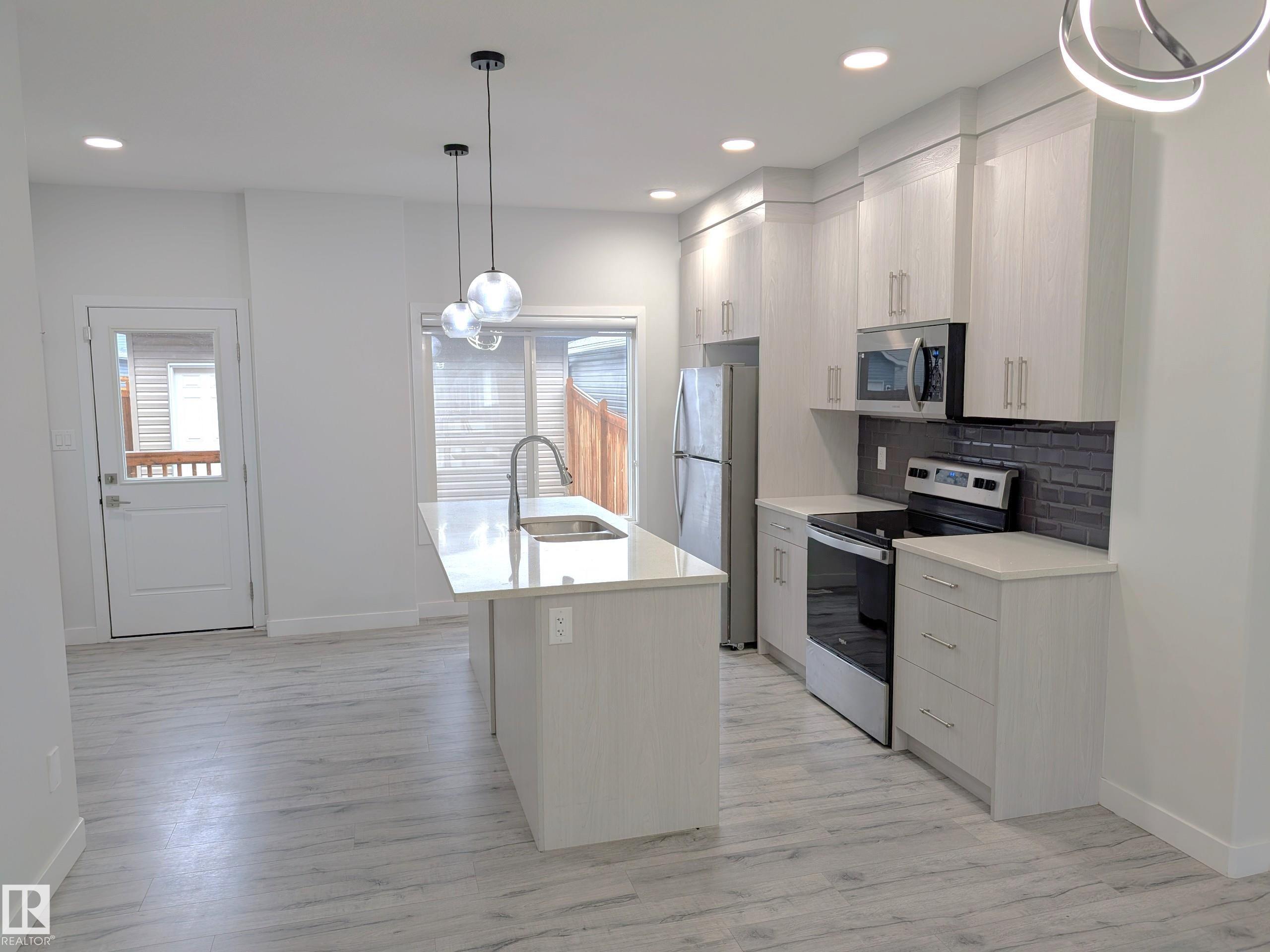 9455 Colak Lane SW, Chappelle Area, Edmonton
