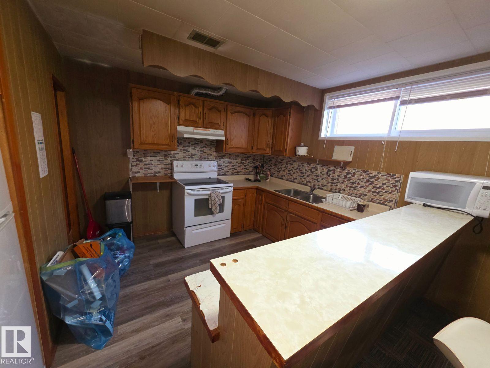 Photo 37 at 10404 116 Avenue NW, Spruce Avenue, Edmonton