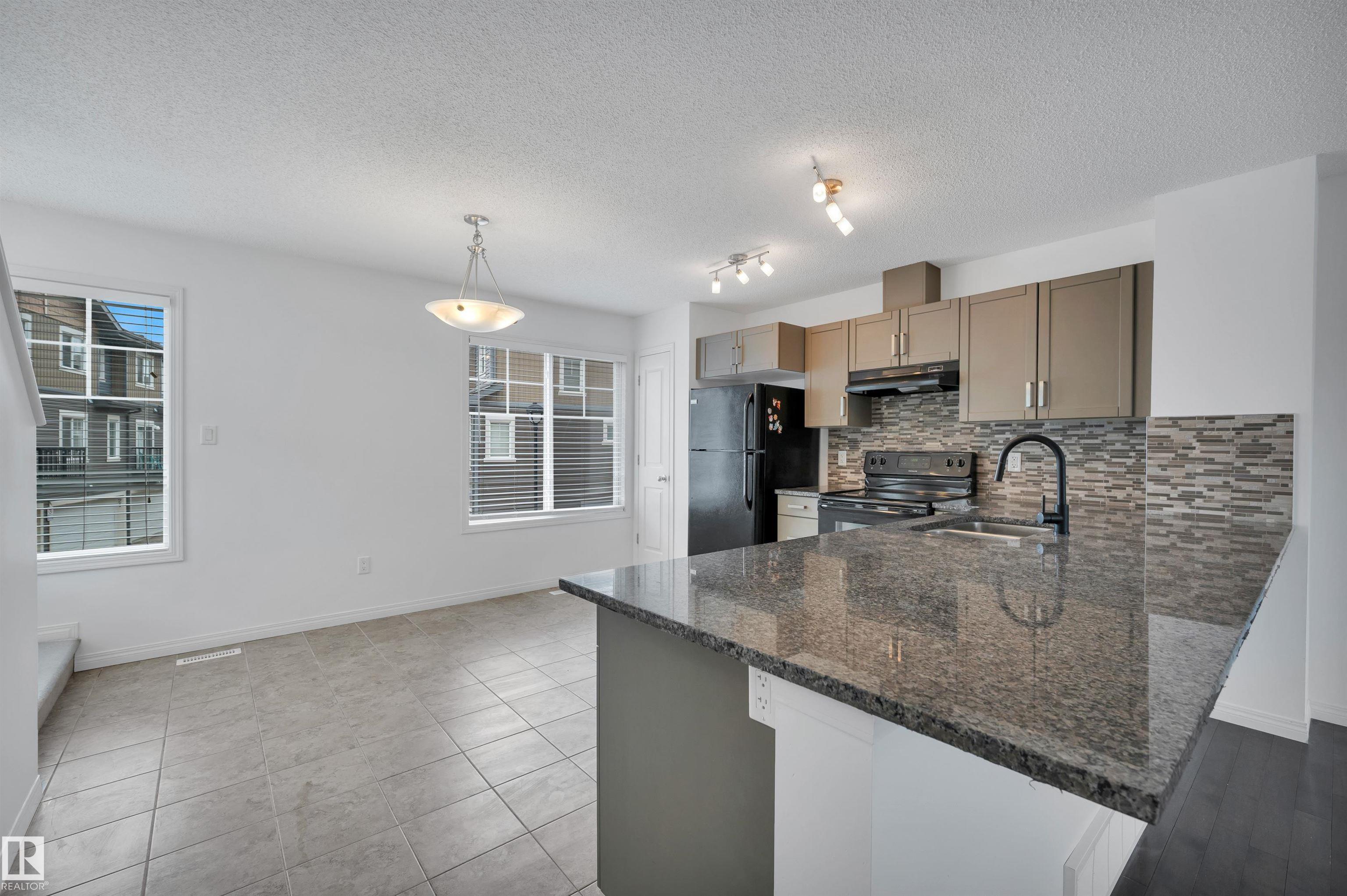 Photo 9 at 13 - 1030 Chappelle Boulevard SW, Chappelle Area, Edmonton