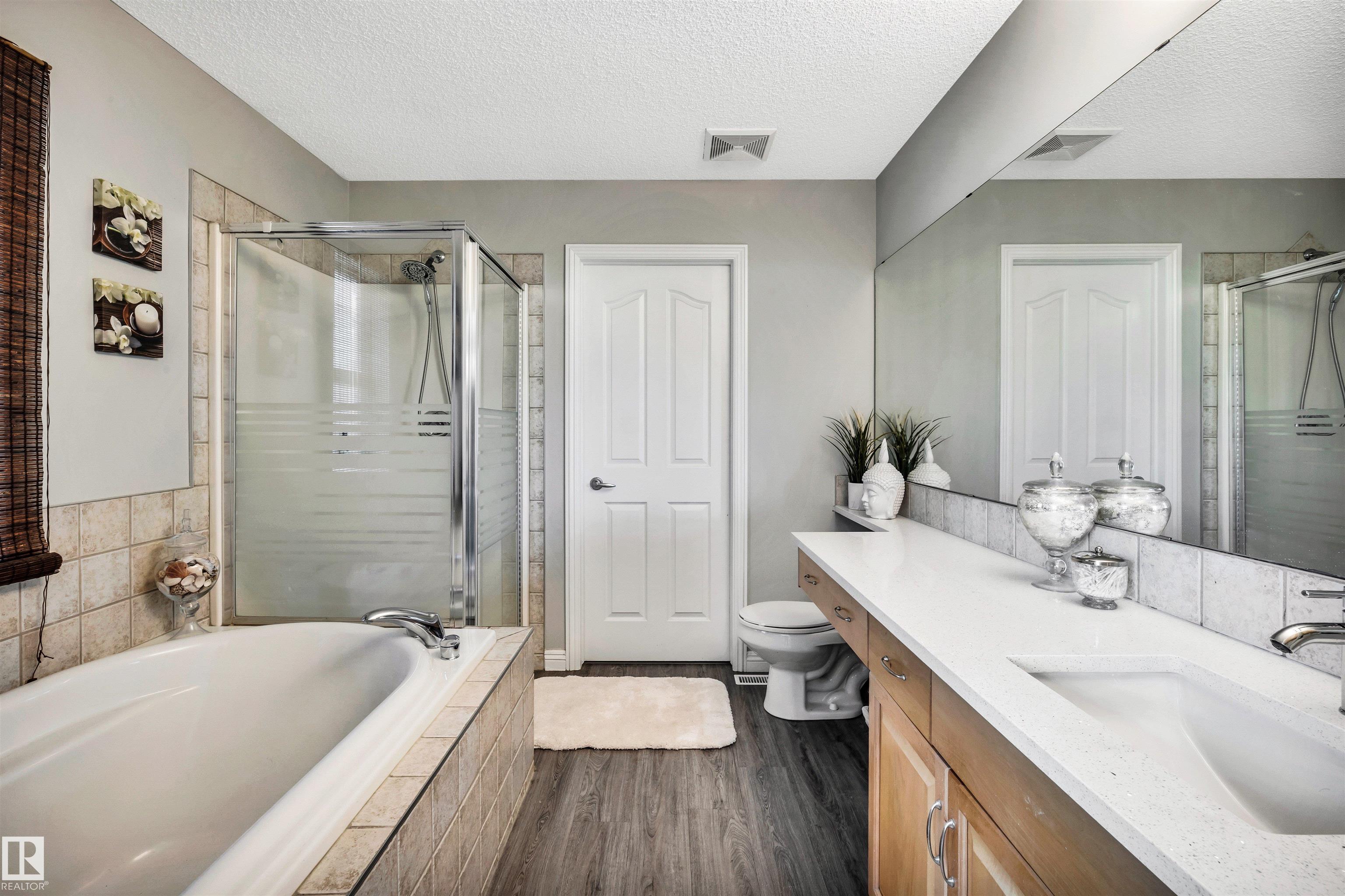 Photo 28 at 9804 145 Avenue NW, Griesbach, Edmonton