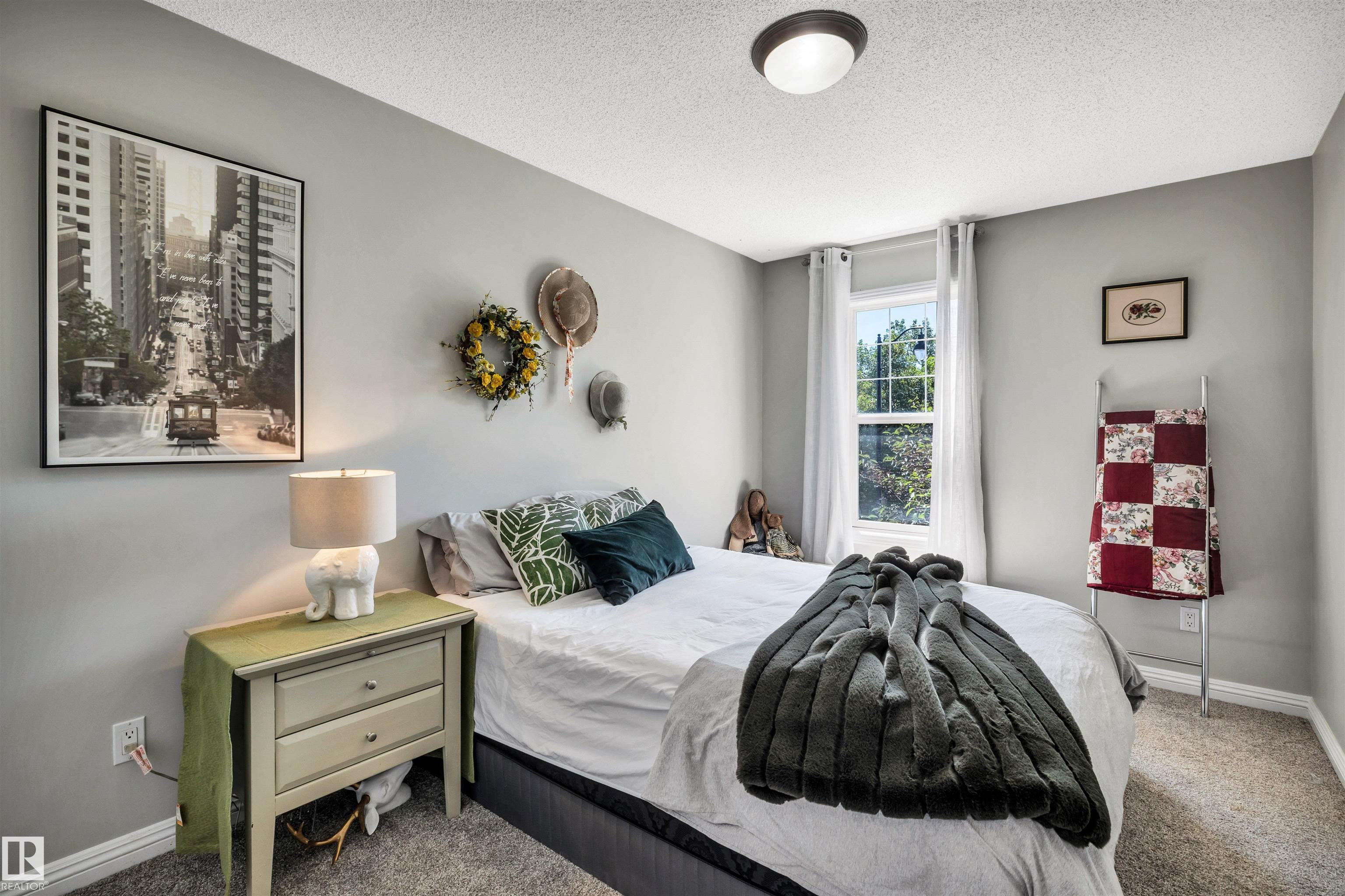 Photo 31 at 9804 145 Avenue NW, Griesbach, Edmonton