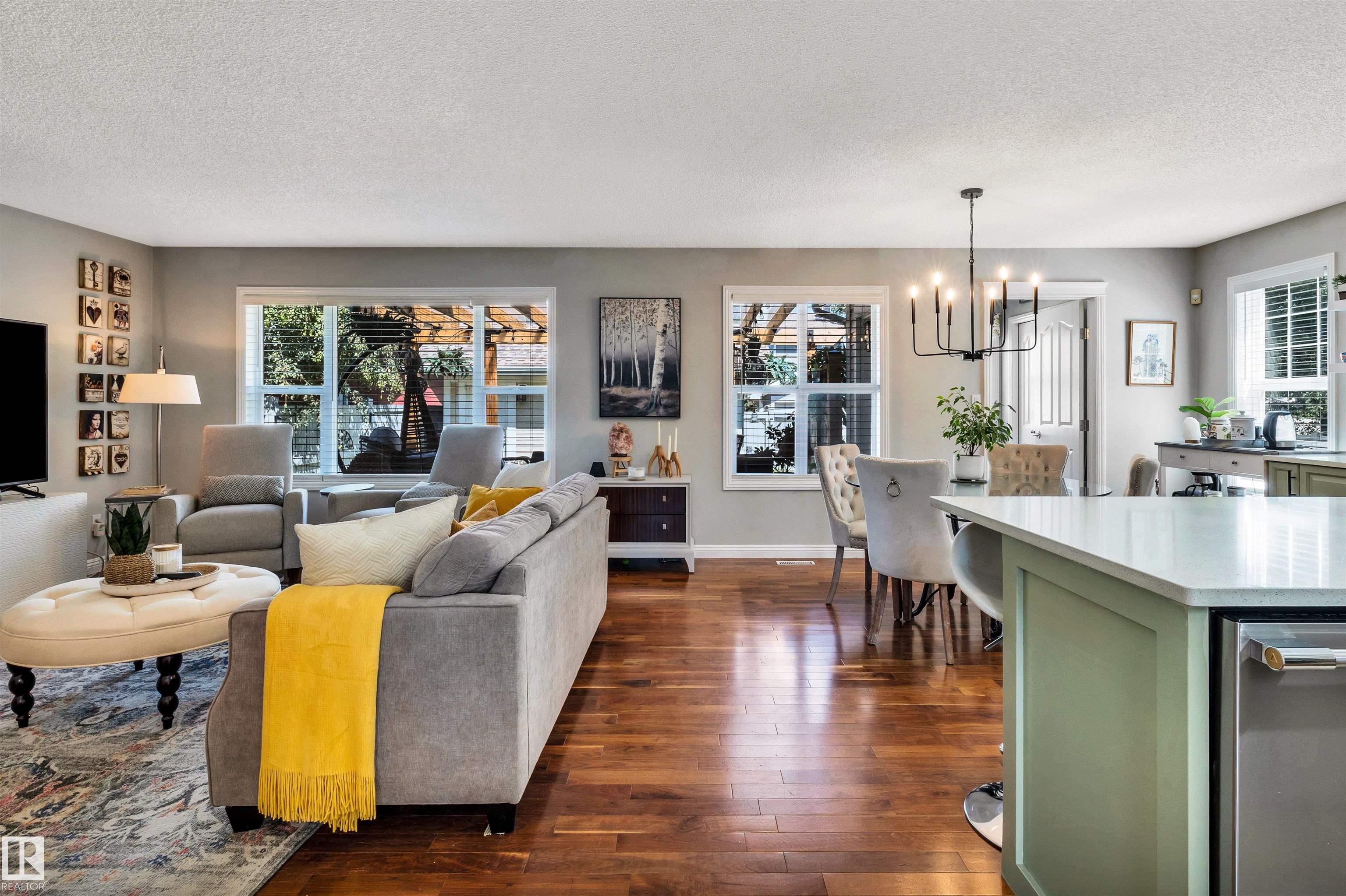 Photo 8 at 9804 145 Avenue NW, Griesbach, Edmonton