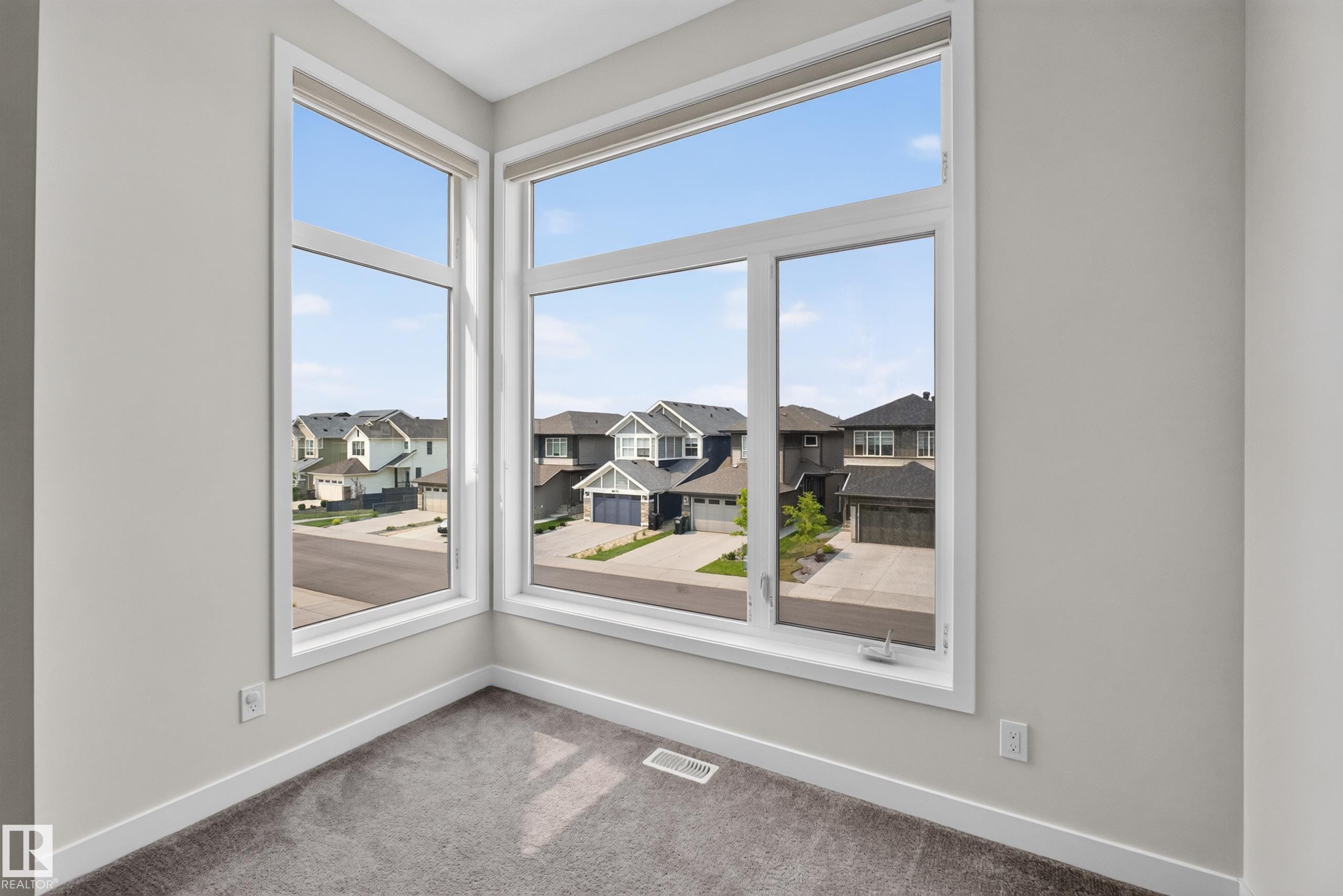 Photo 33 at 4872 Kinney Road SW, Keswick, Edmonton