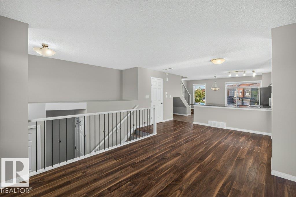 Photo 11 at 39 - 7503 Getty Gate NW, Granville, Edmonton