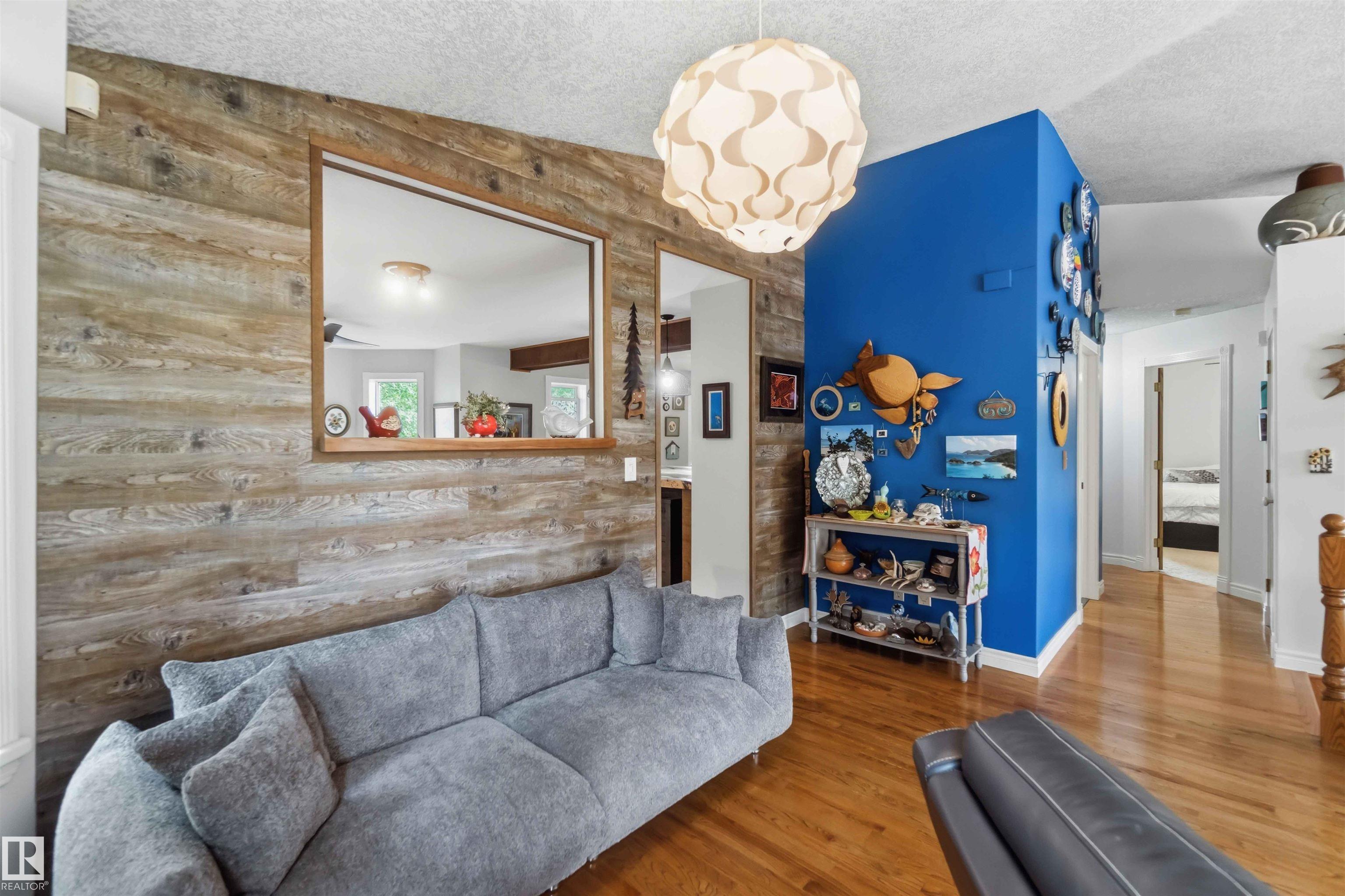 Photo 9 at 205 - 52552 Rge Road 224, Sun Hill Estates, Rural Strathcona County