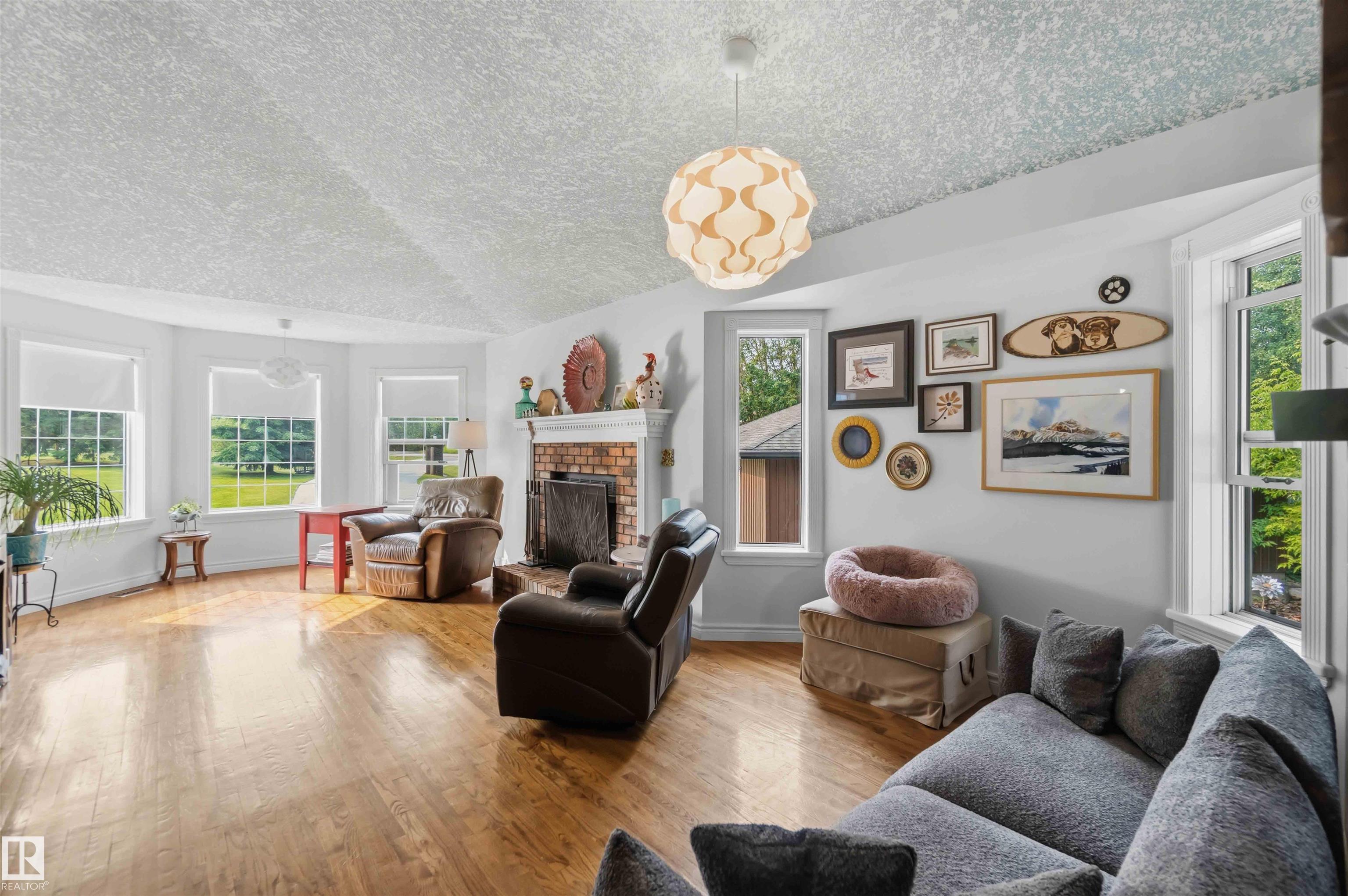 Photo 10 at 205 - 52552 Rge Road 224, Sun Hill Estates, Rural Strathcona County