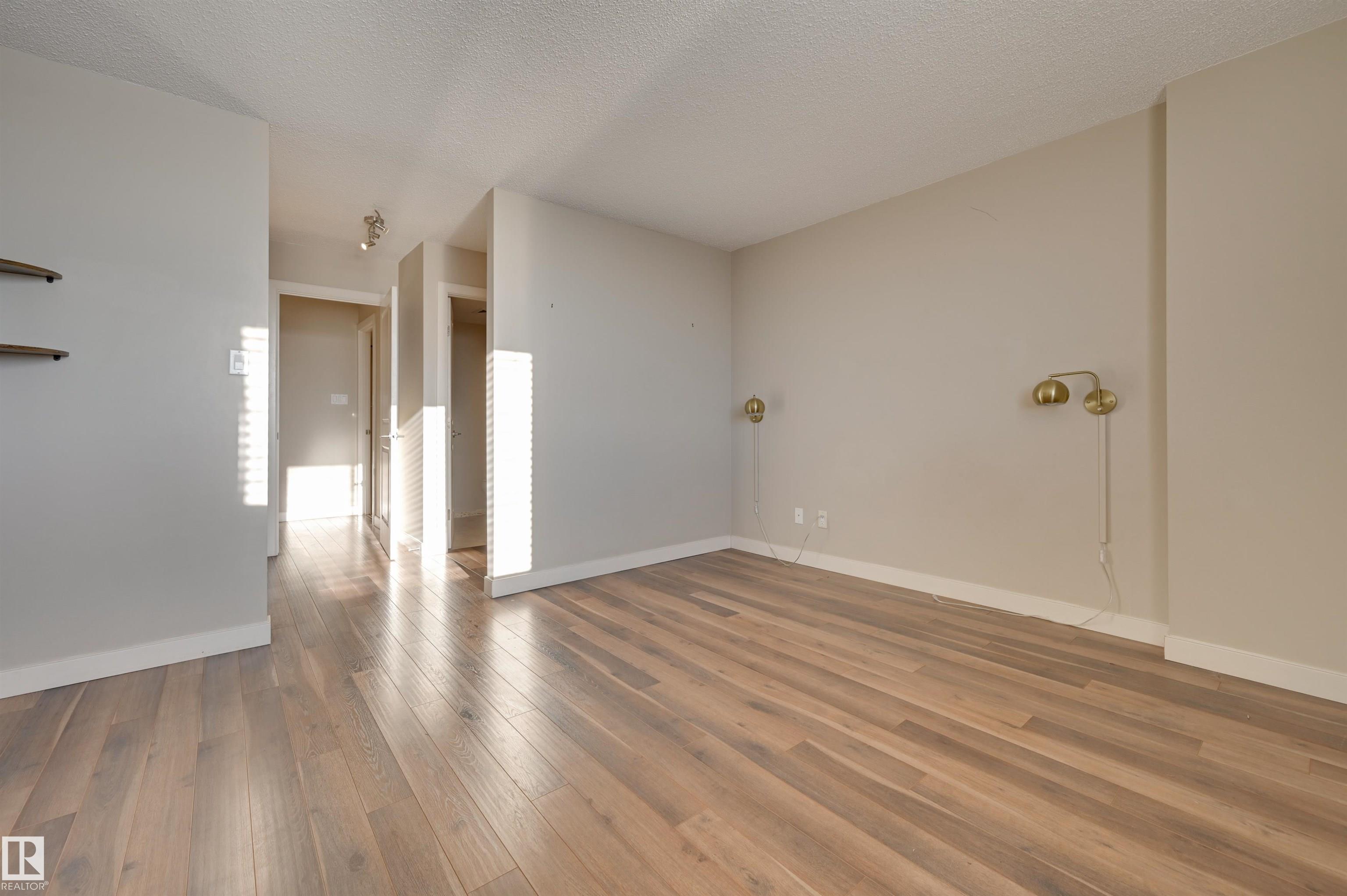 Photo 32 at 406 - 12141 Jasper Avenue NW, Wîhkwêntôwin, Edmonton