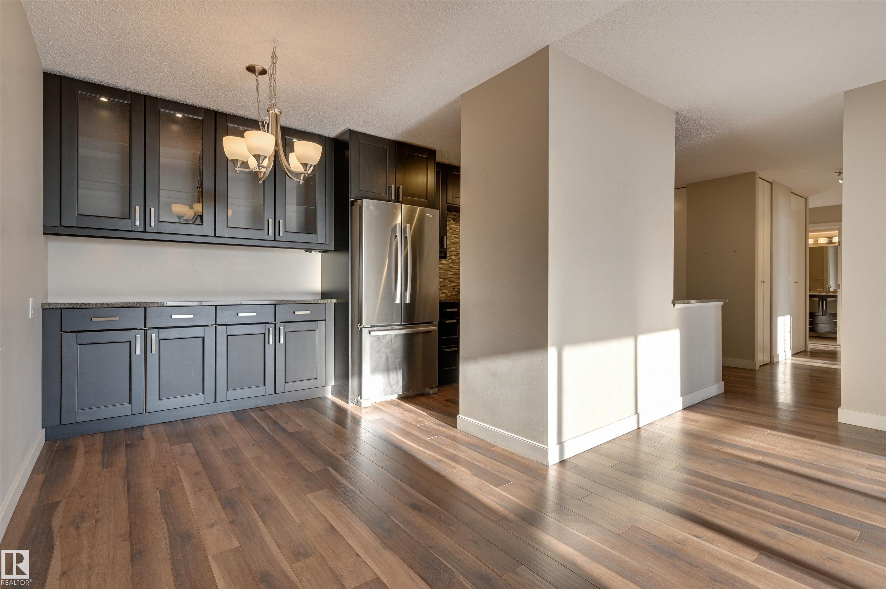 Photo 9 at 406 - 12141 Jasper Avenue NW, Wîhkwêntôwin, Edmonton