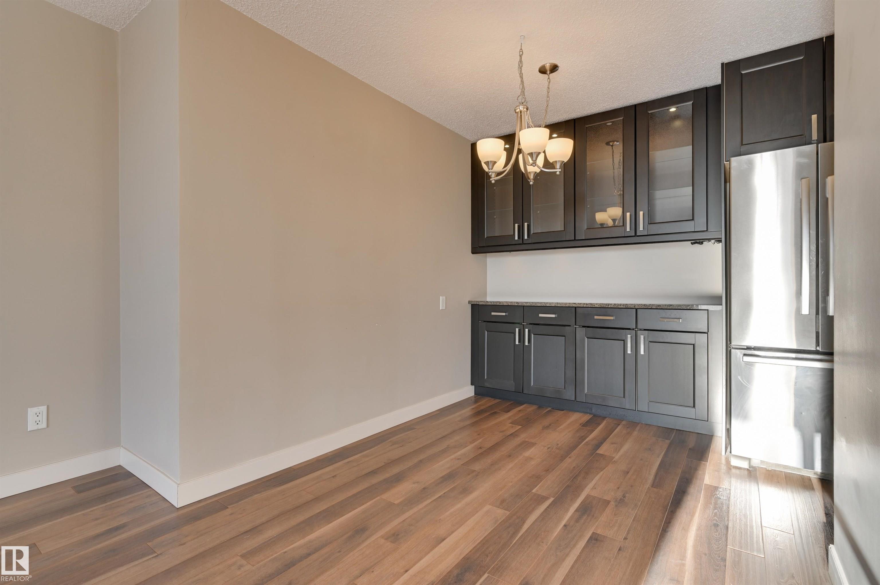 Photo 10 at 406 - 12141 Jasper Avenue NW, Wîhkwêntôwin, Edmonton