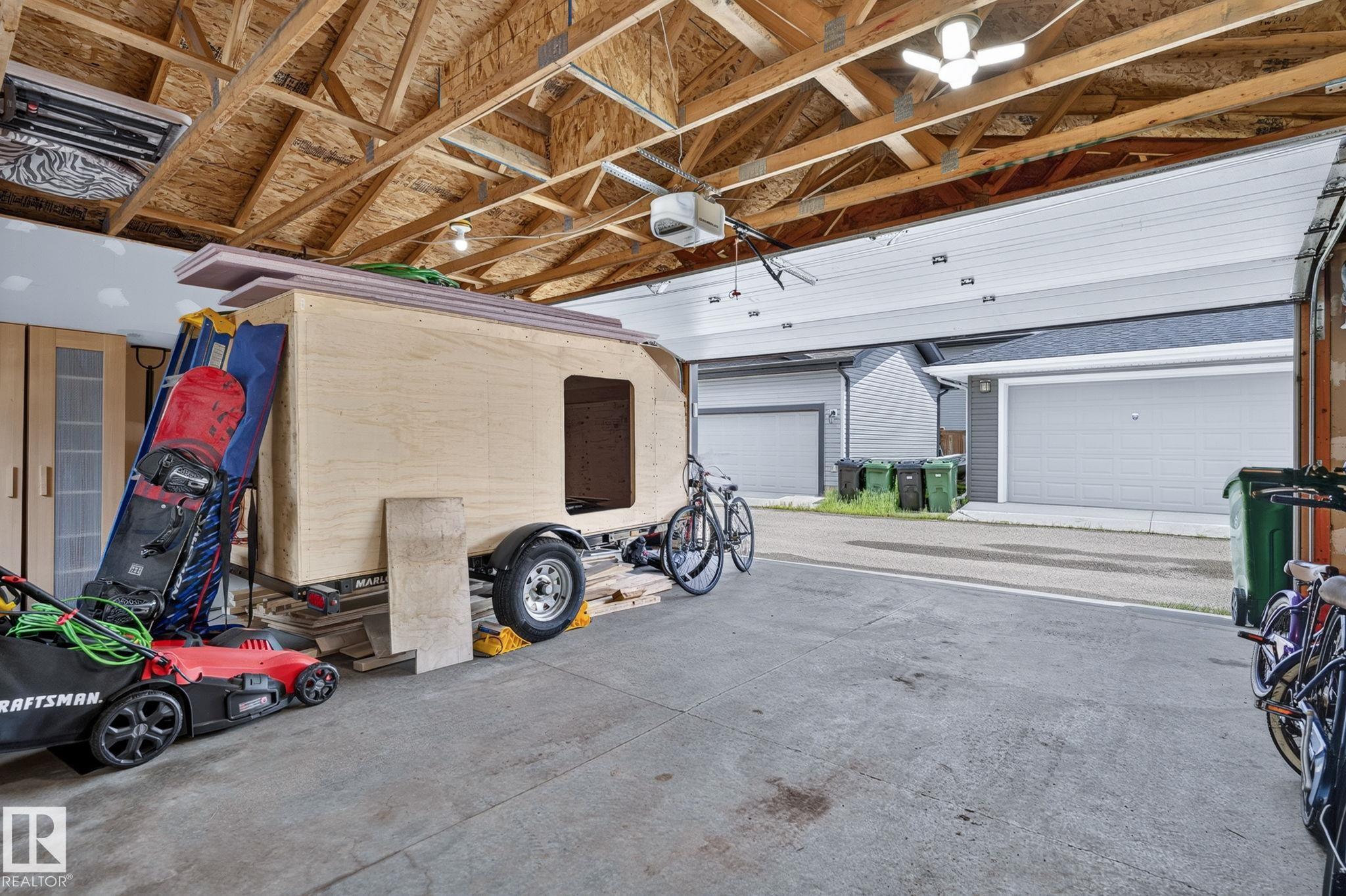 Photo 39 at 33 Durrand Bend, South Pointe, Fort Saskatchewan