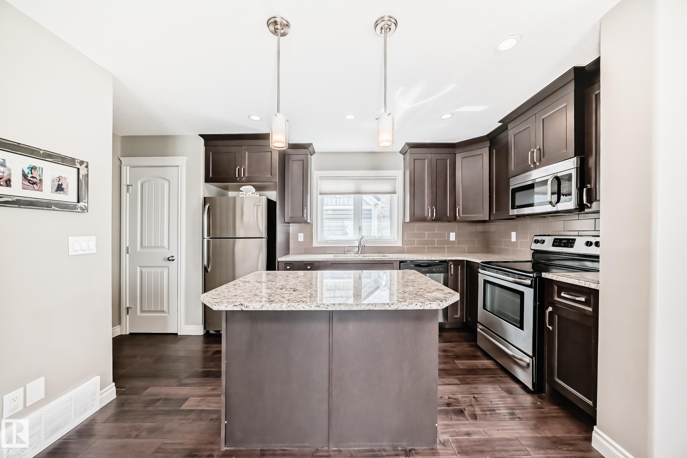 Photo 7 at 10519 114 Avenue NW, Spruce Avenue, Edmonton