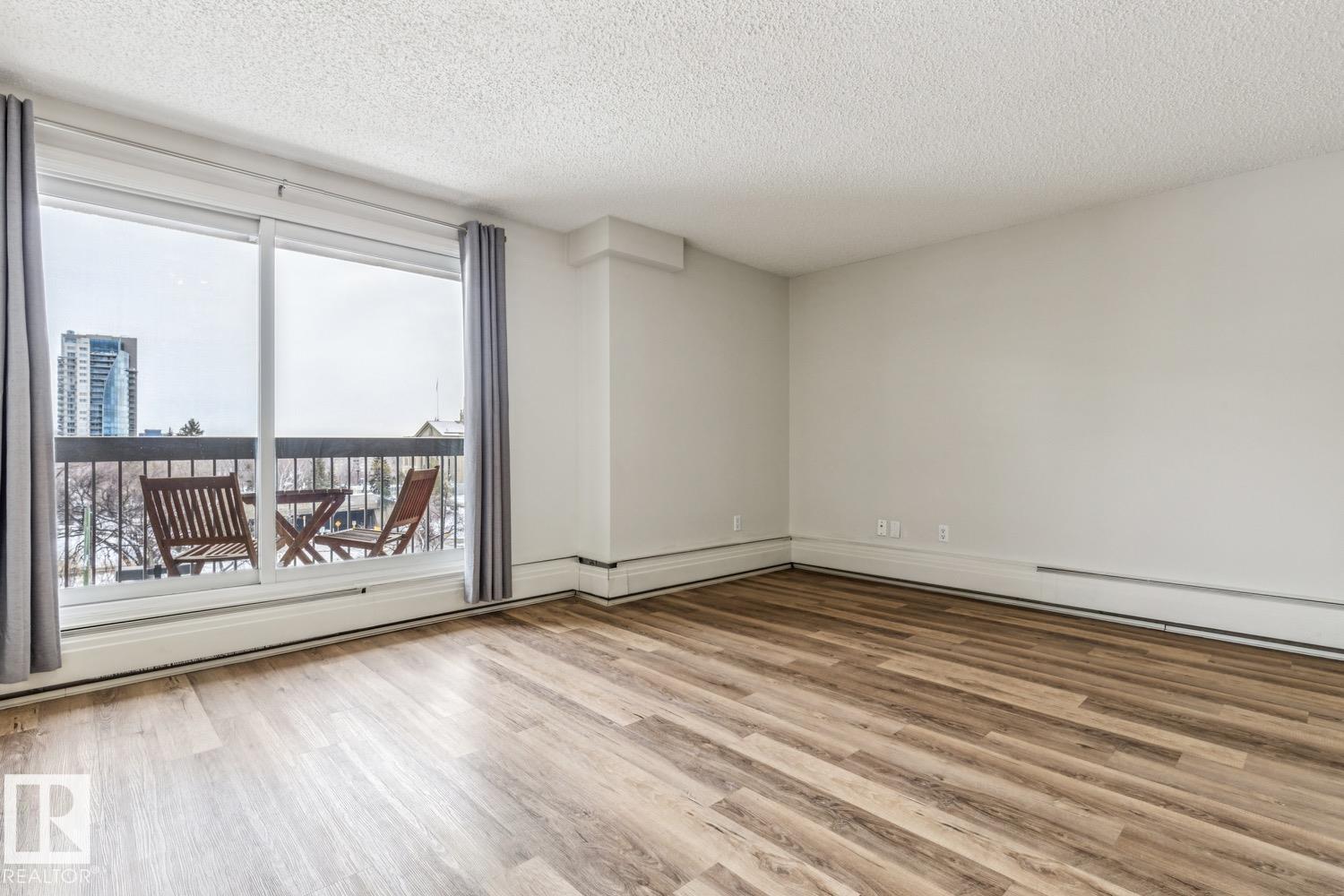Photo 9 at 404 - 9715 110 Street NW, Wîhkwêntôwin, Edmonton