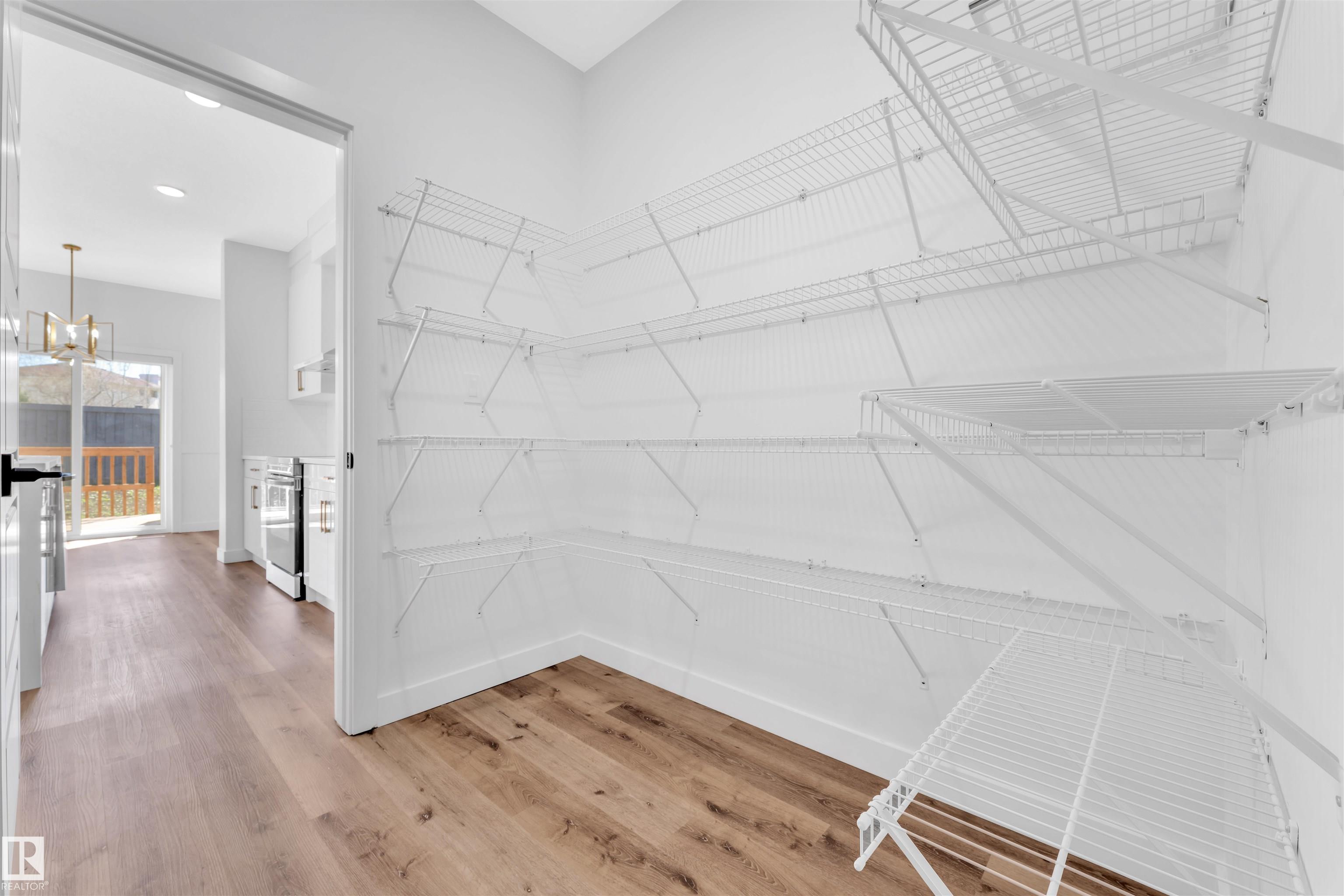 Photo 7 at 523 Kleins Court, West Haven Park, Leduc