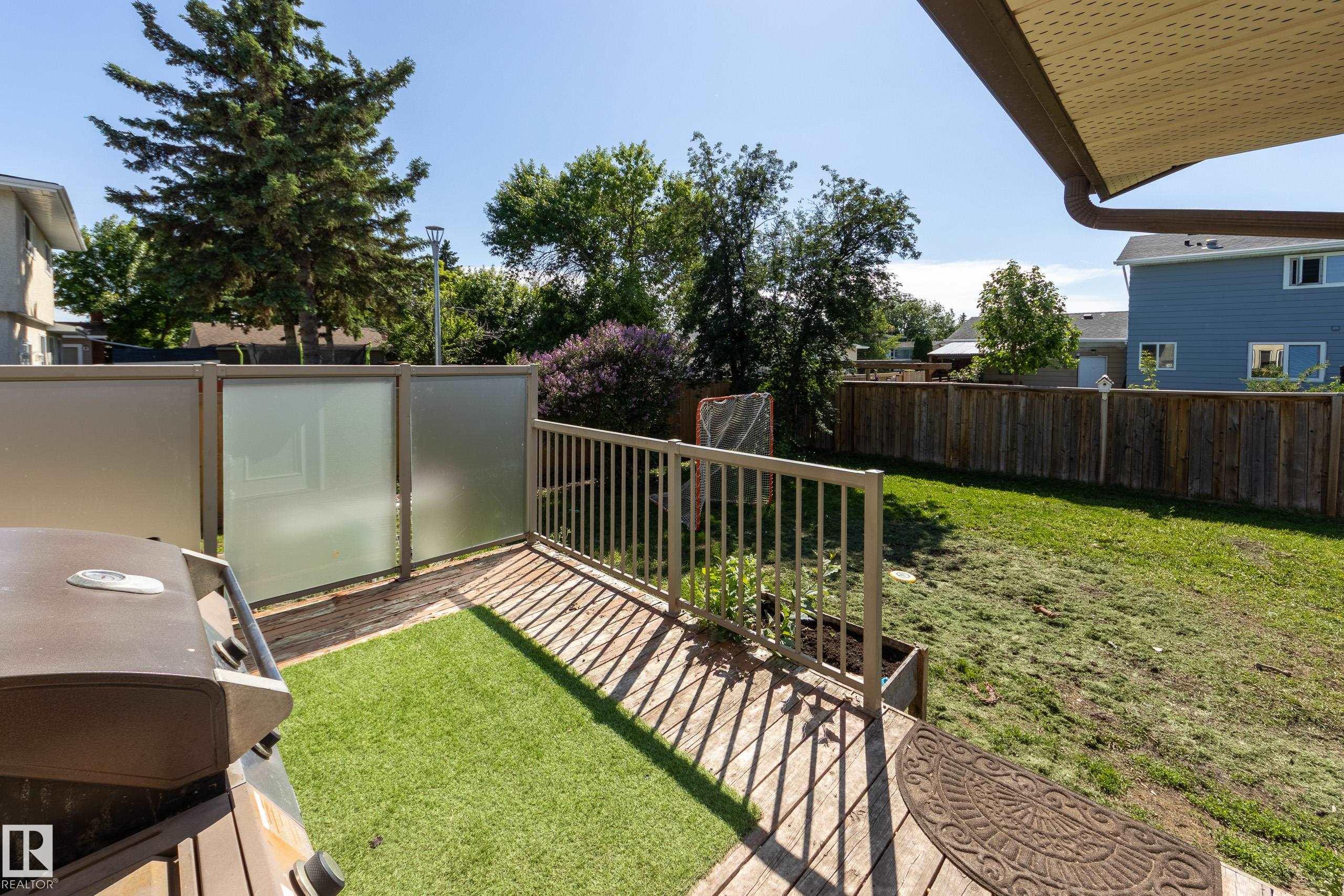 Photo 28 at 17328 106 Street NW, Baturyn, Edmonton